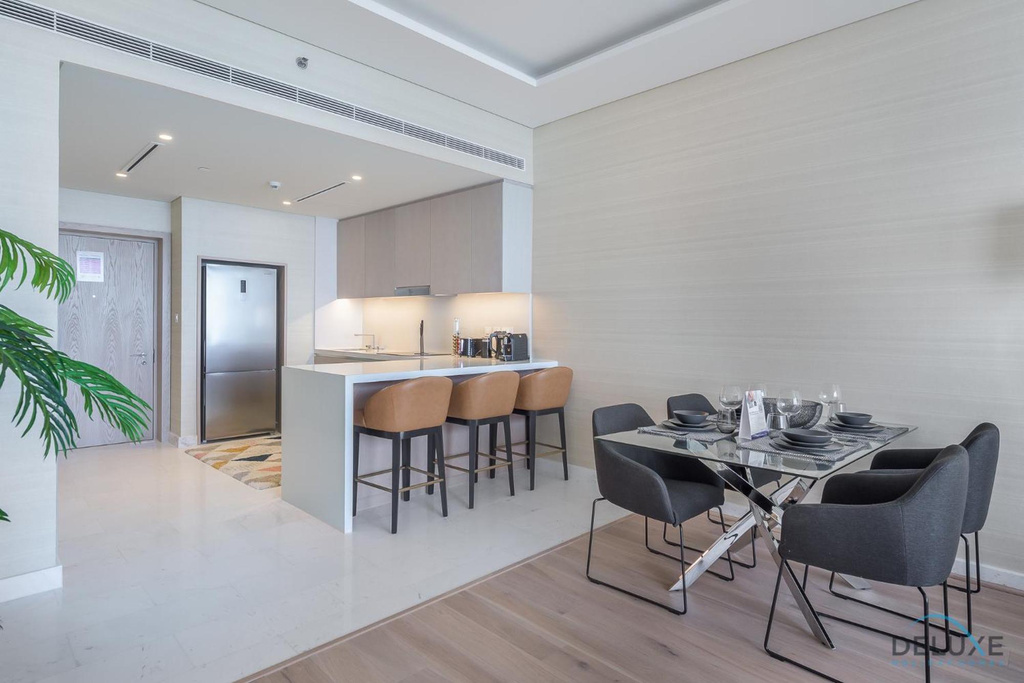 Sleek 1BR at The Palm Tower Palm Jumeirah by Deluxe Holiday Homes