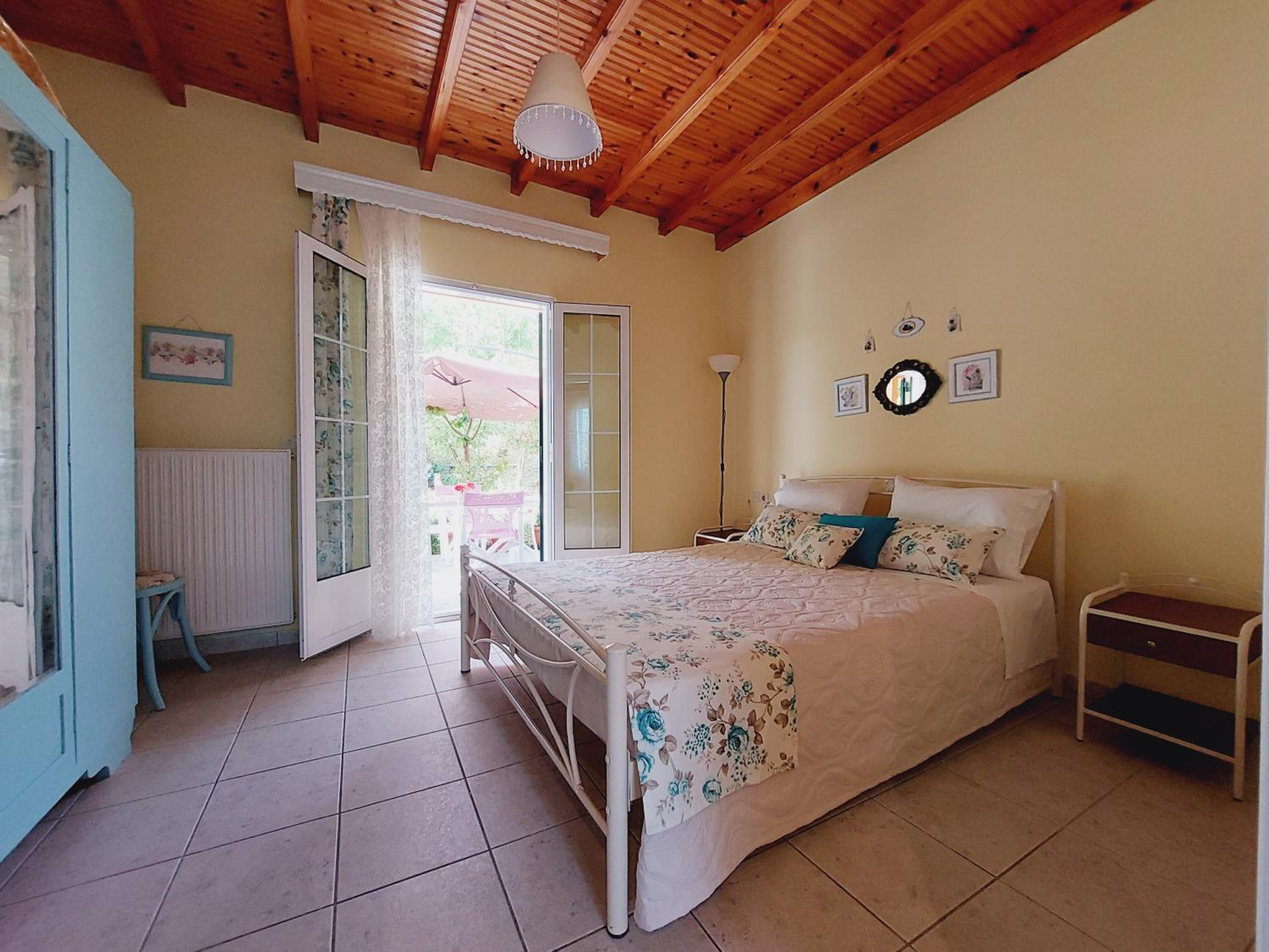 CORFU GARDEN HOUSE view 5