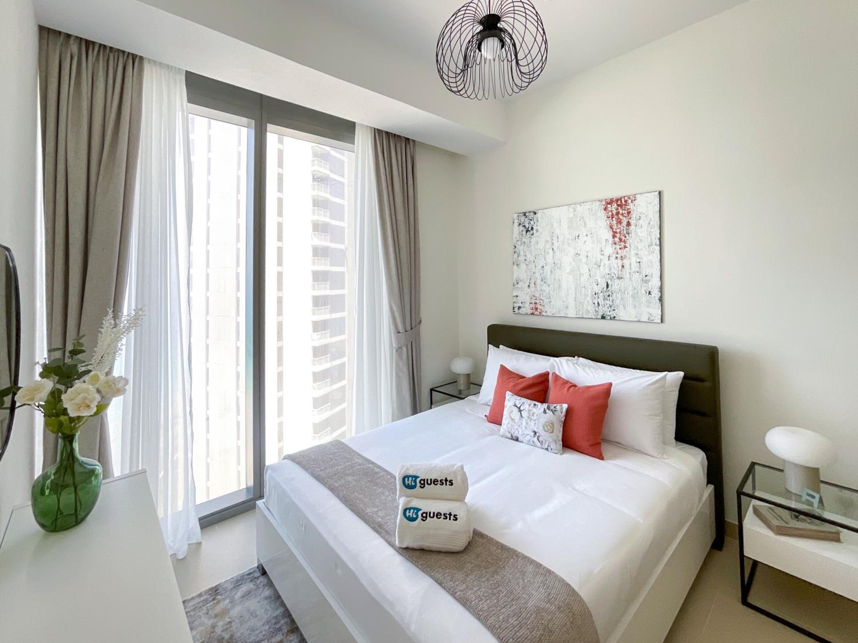 HiGuests - Waterfront Luxe Apt with Bluewaters Island Views