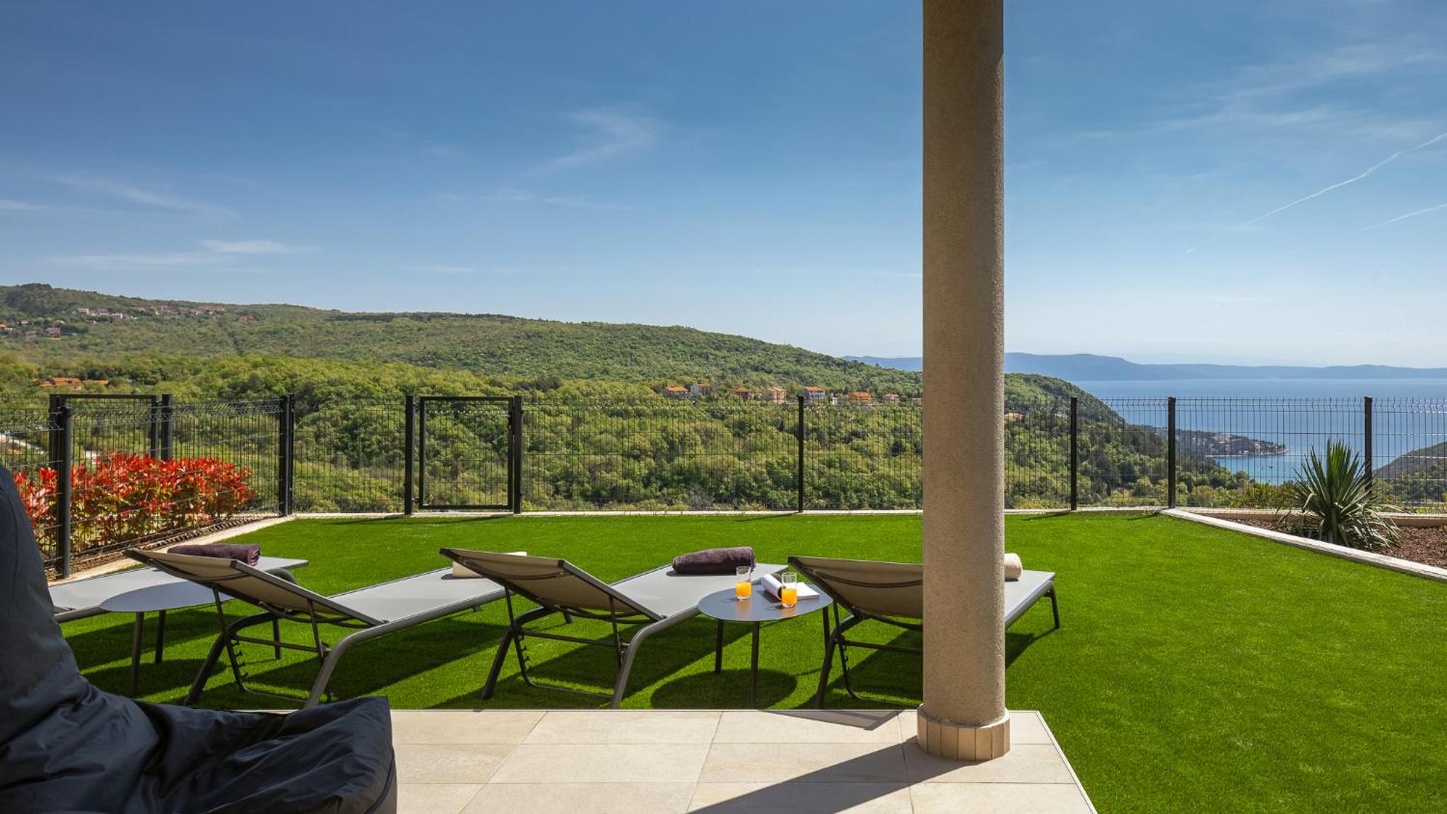 Royal Hilltop Residence view 4