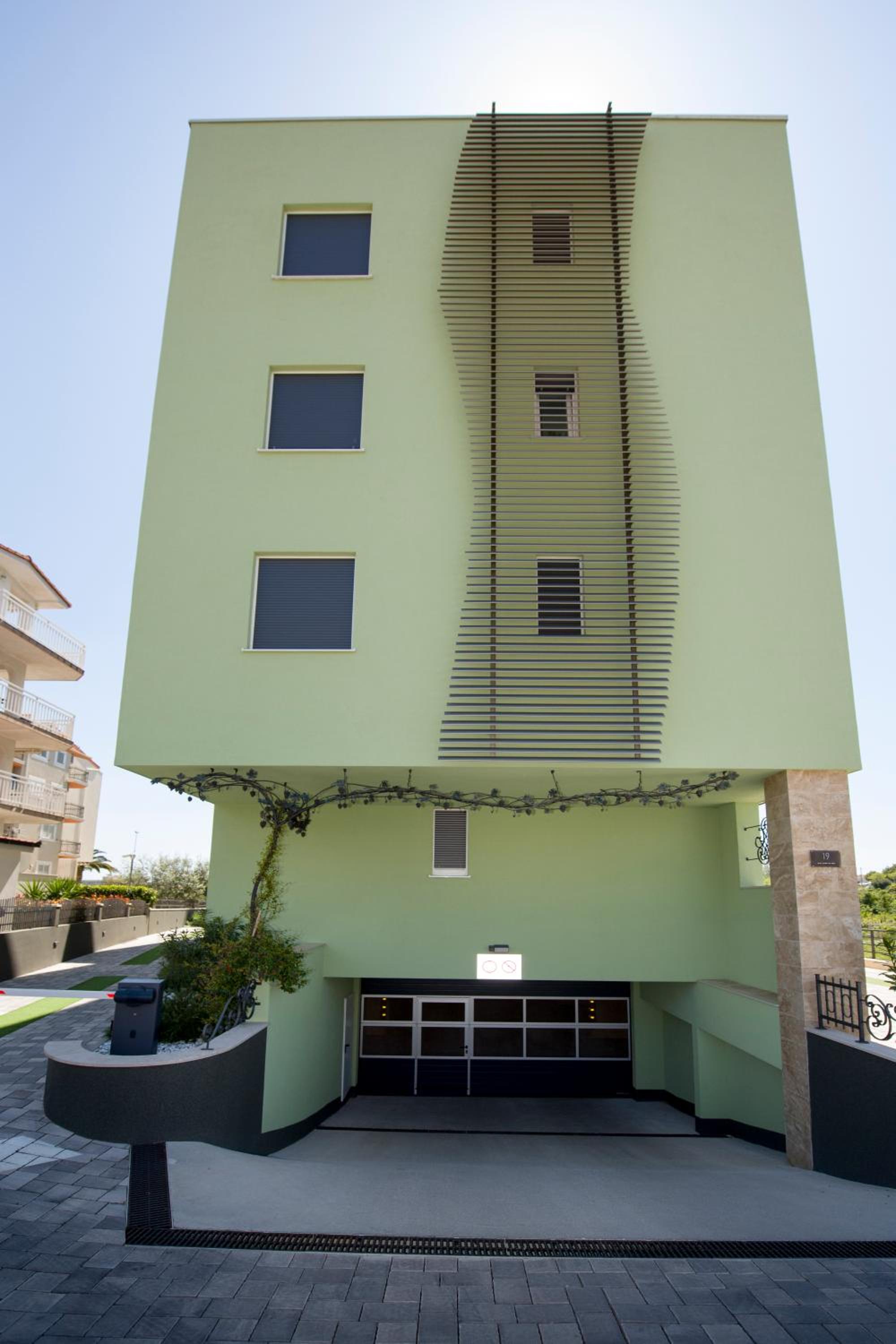 Apartman Eni view 3