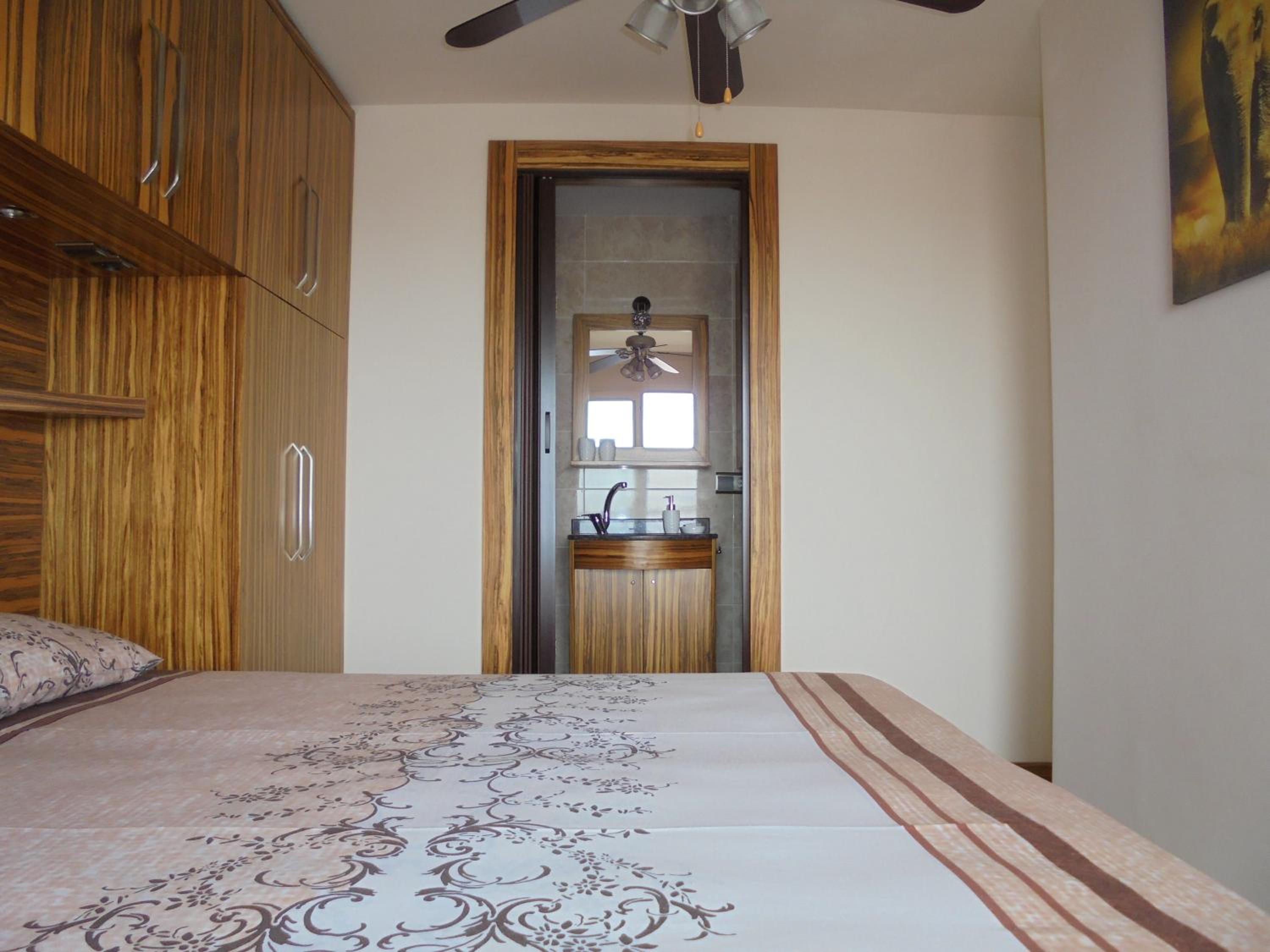 Xperia Alanya Park Residence with large balcony and seaview & free airport shuttle service view 2