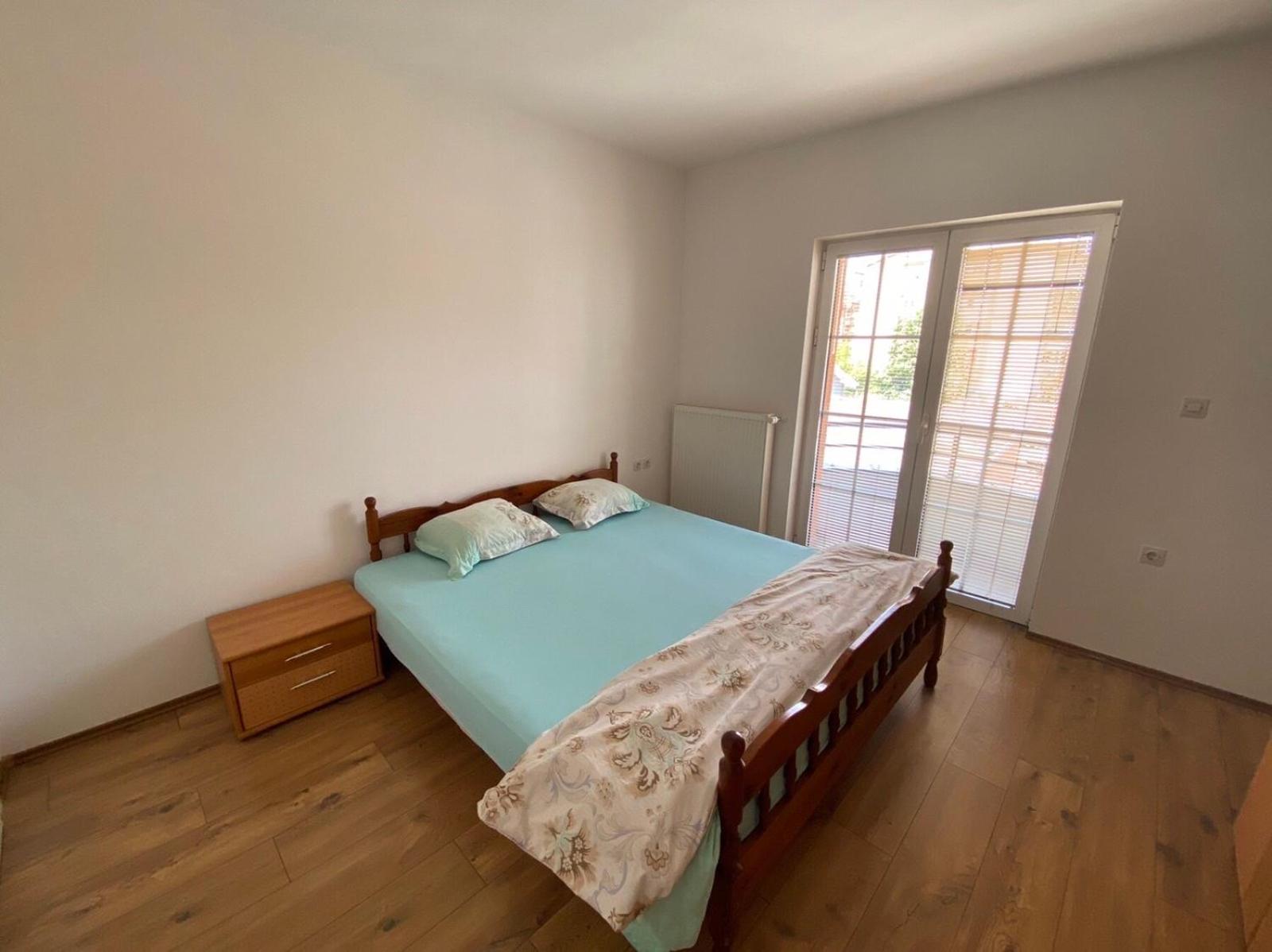 Jovana Apartments