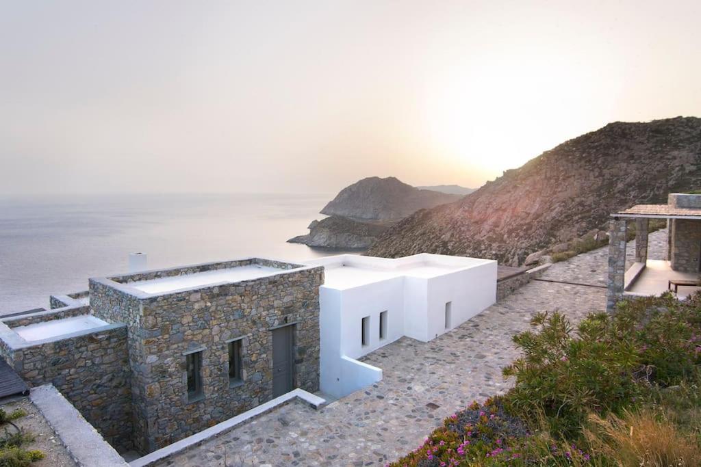 Dreamy Cycladic Luxury Summer Villa 1 view 3