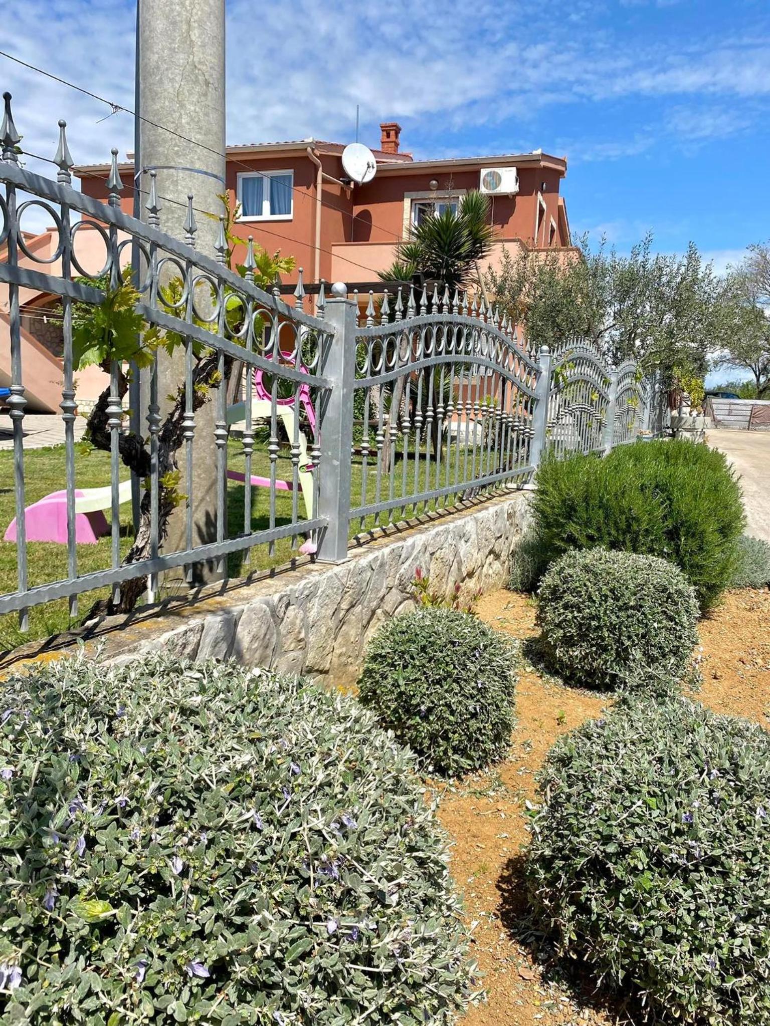 Apartmani Goga view 3
