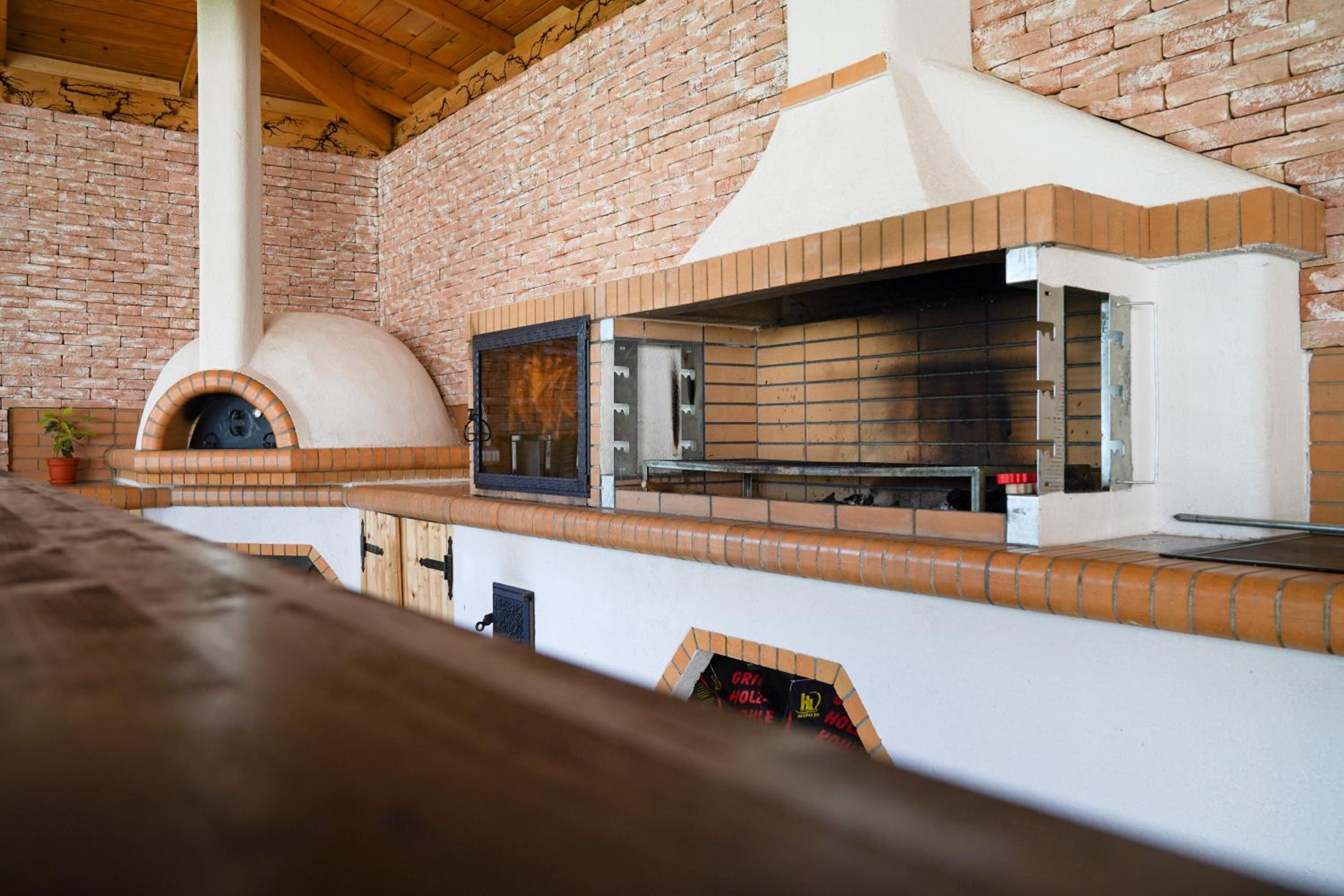 Photo 30