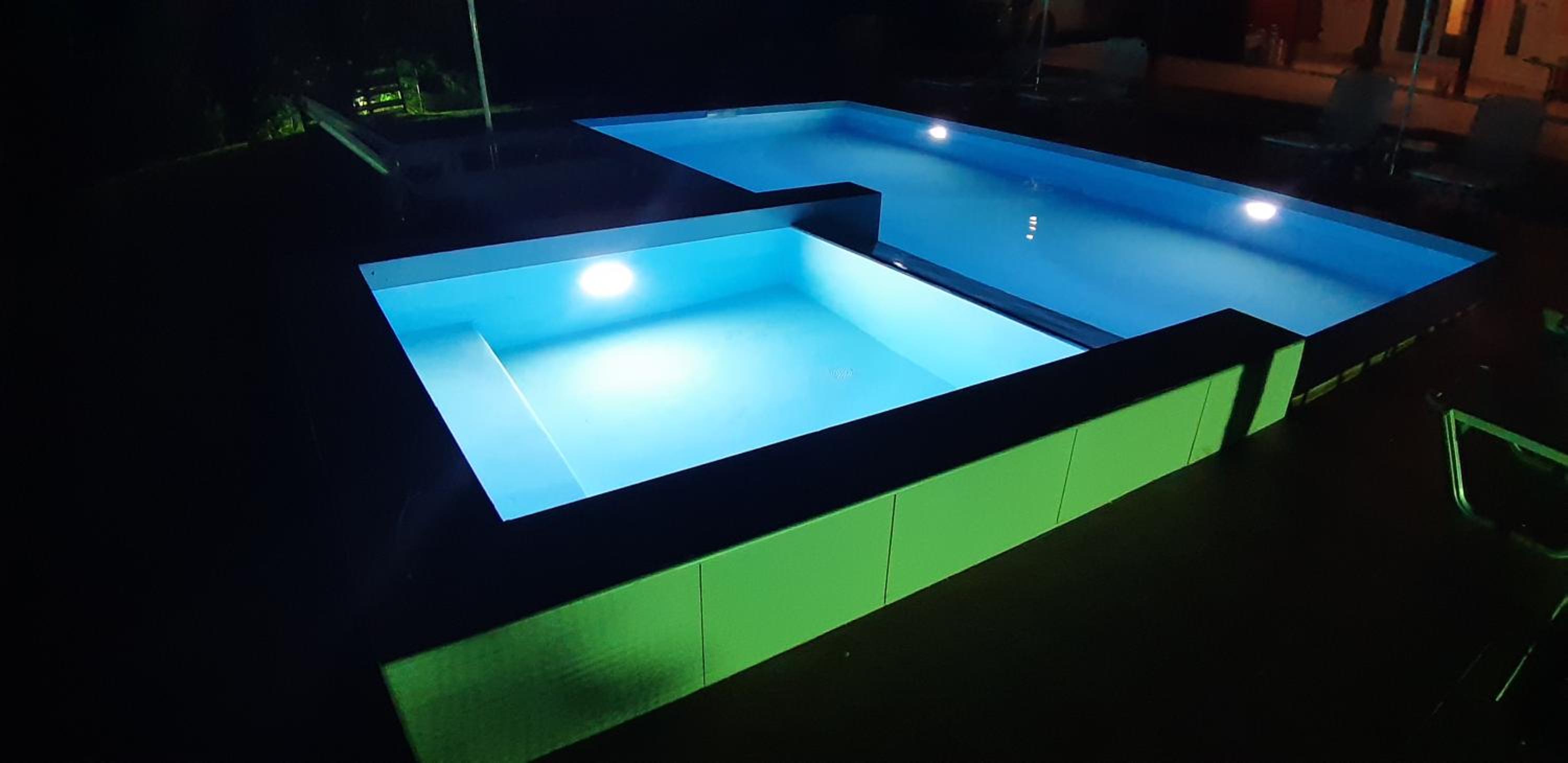 Maria Lemoni Swimming Pool Apartment view 4