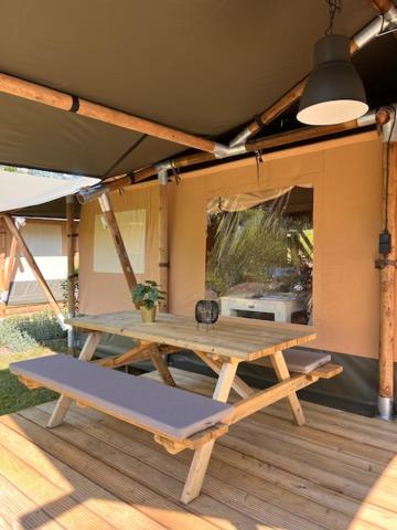 Luxe Safaritent Medley 5 persoons op Camping Rijsterbos view 2