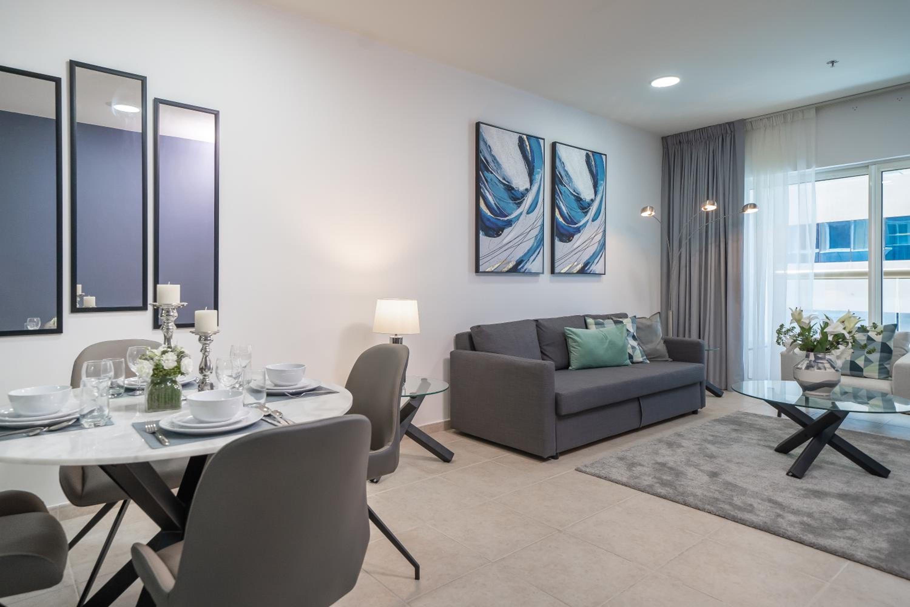 HiGuests - Chic Apt with Spectacular Aerial Sea Views photo 4