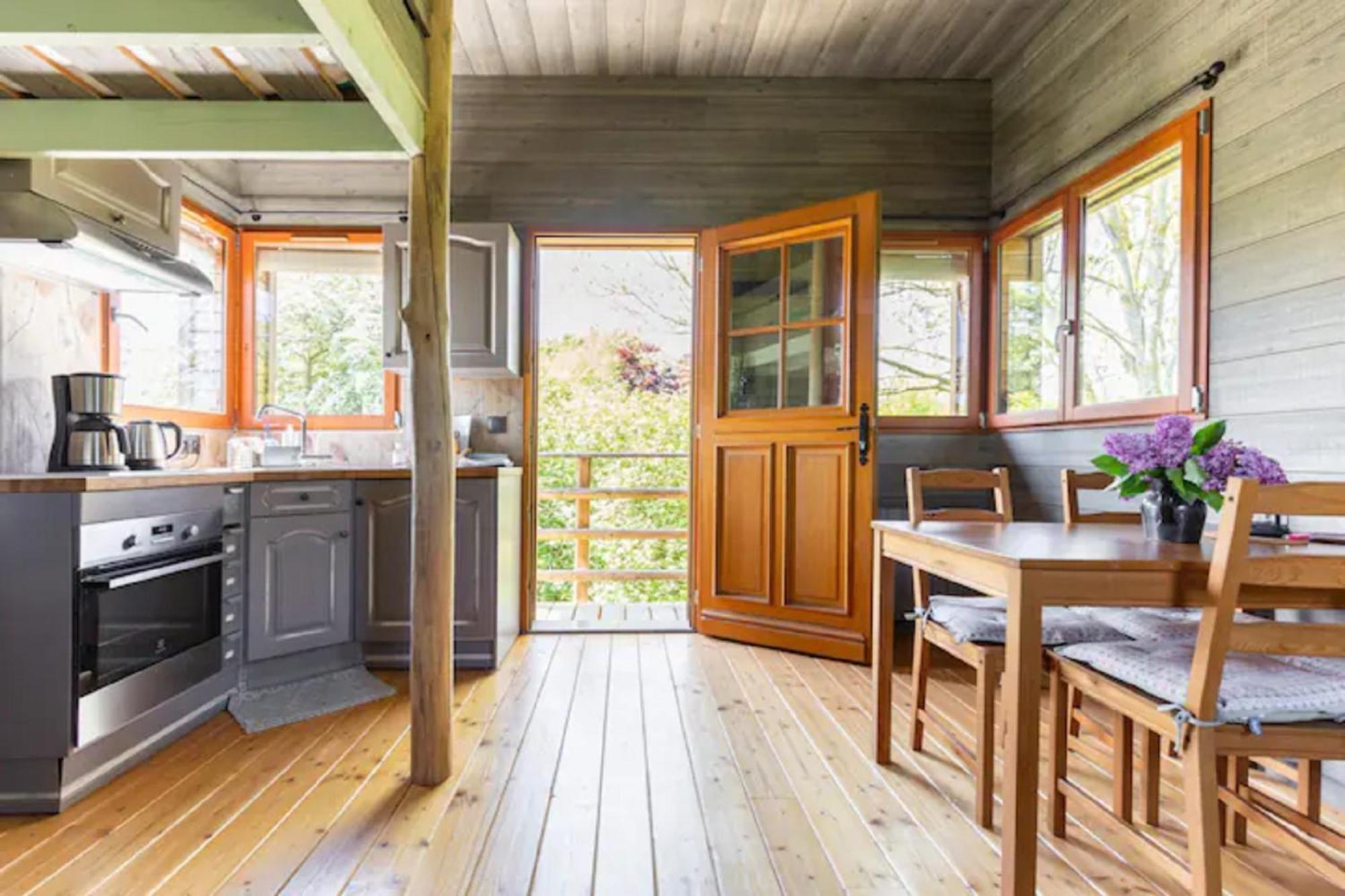 Cabane perchee view 4