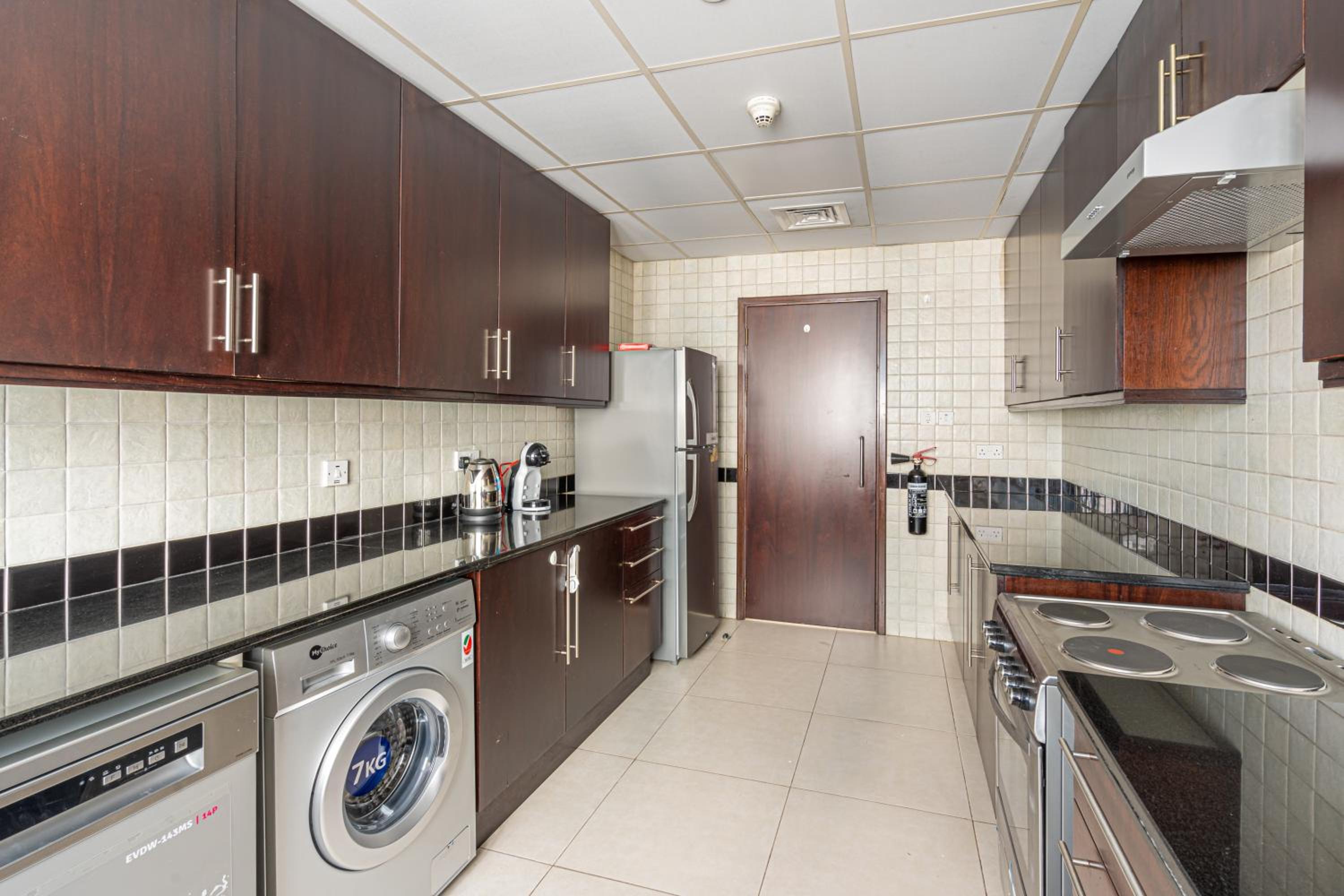 HiGuests - Large Apt in the Heart of Deira Near Clocktower