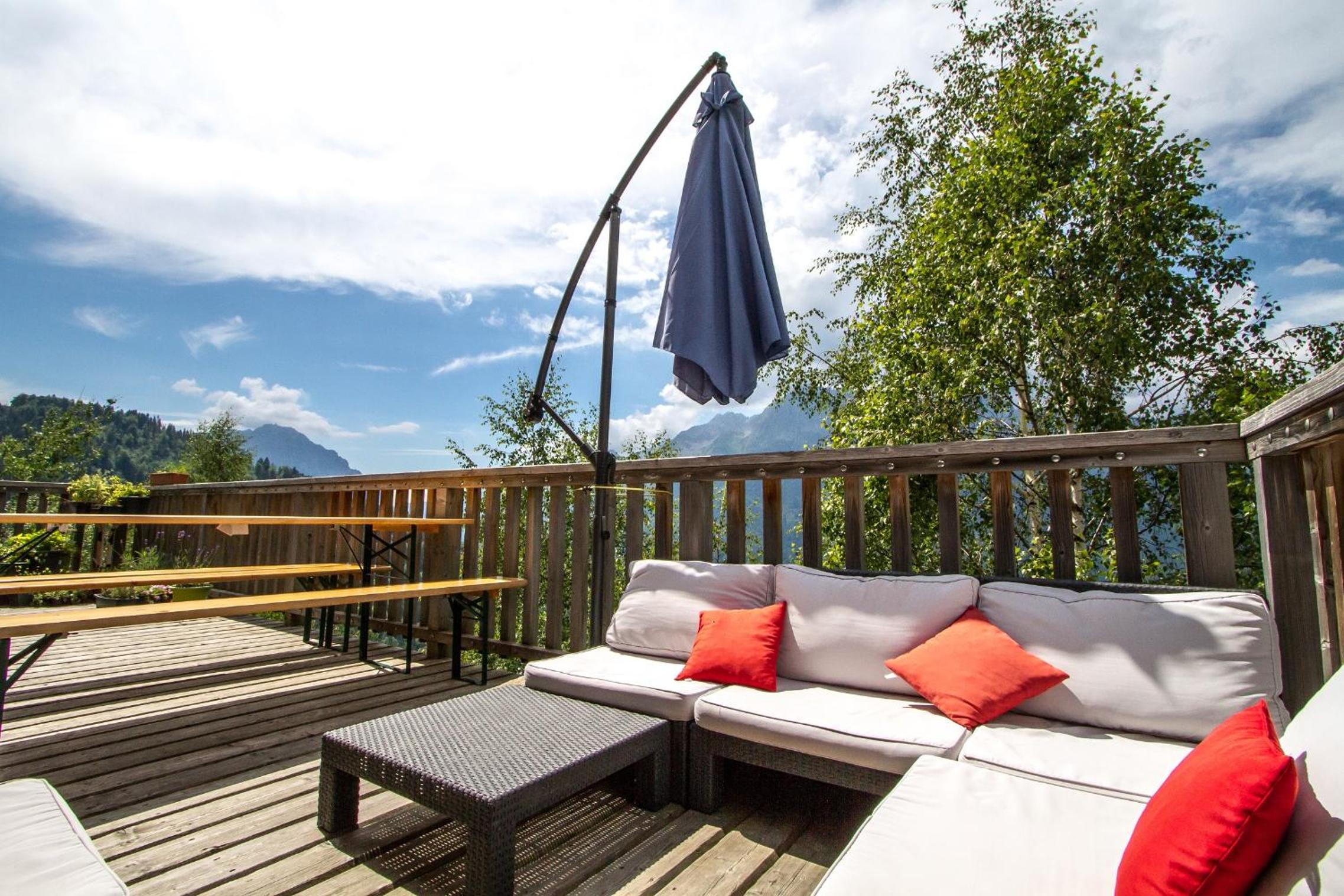 Chalet Beyond - Gelinotte view 2