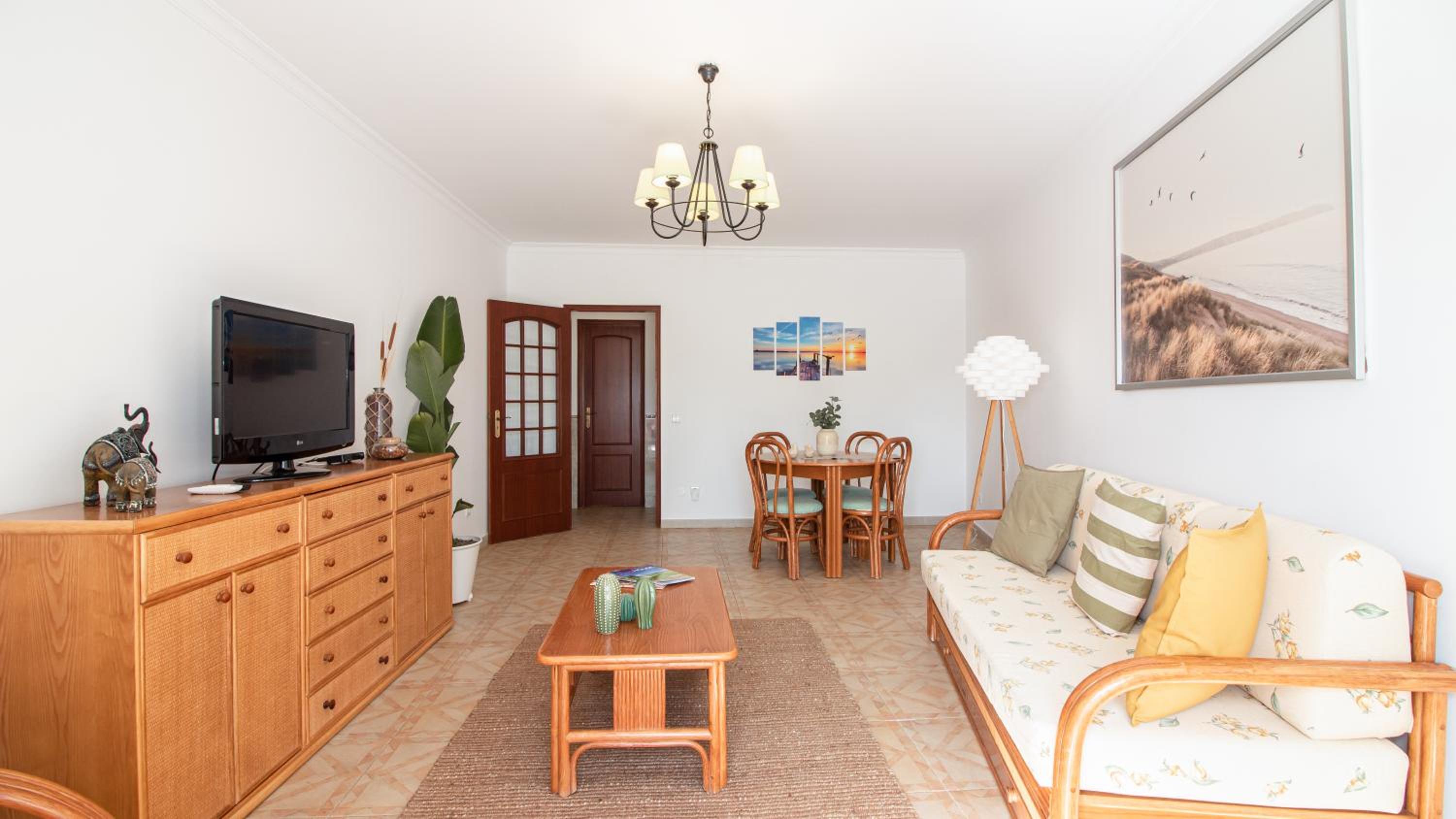 Altura Vacations