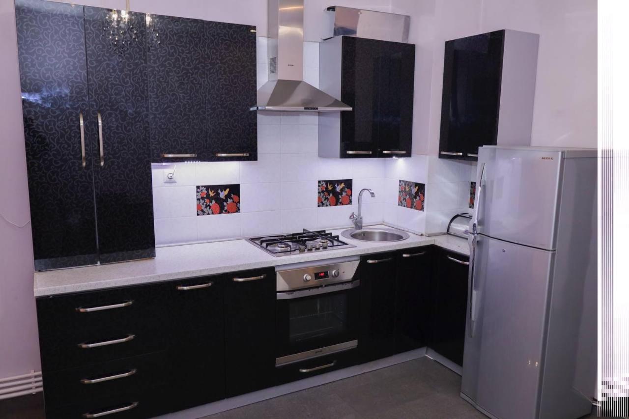 Luxuary New-Build One Bedroom Apartment in Yerevan on Khorenatsyi Street