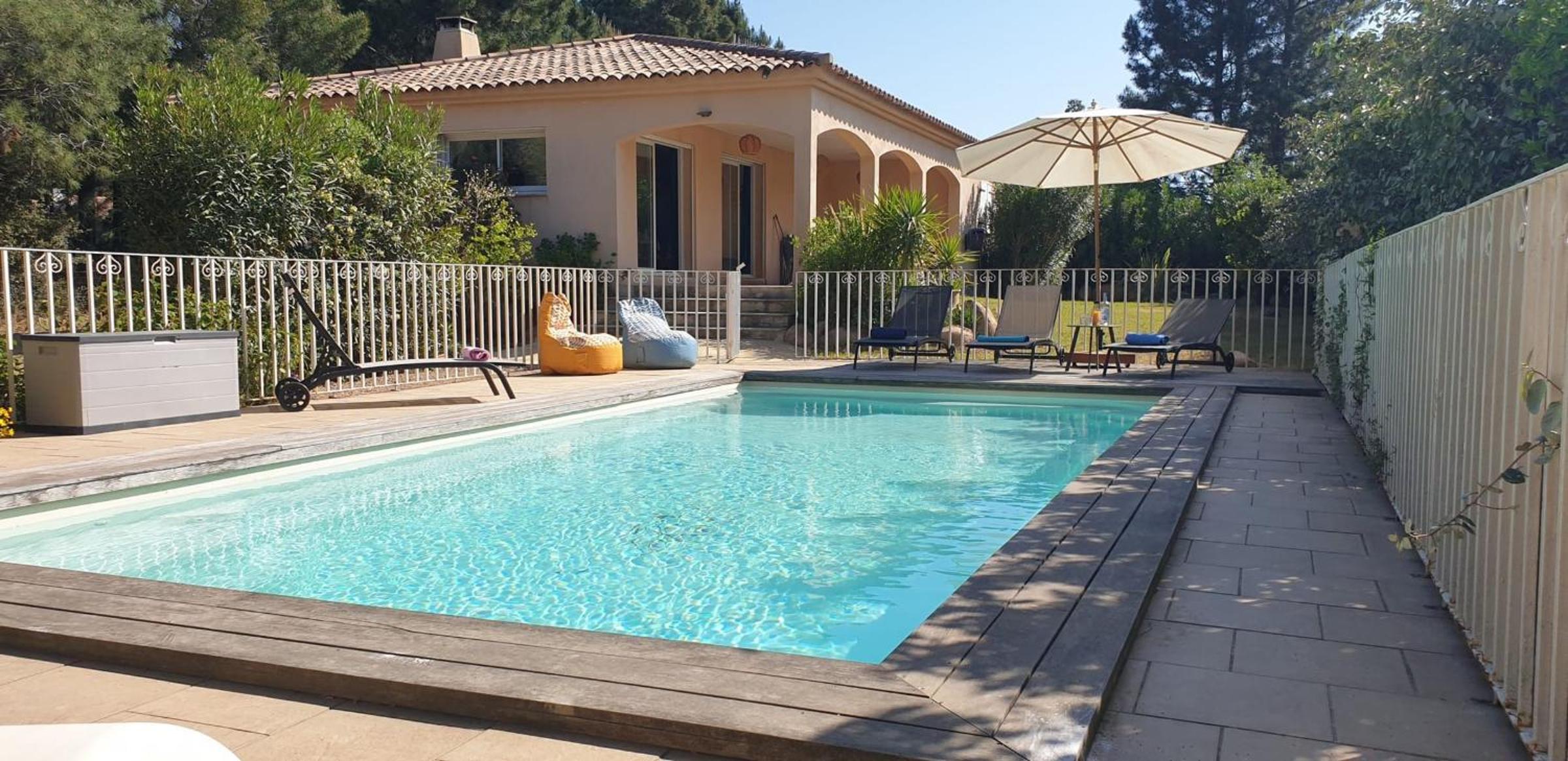 Villa Ribba 6 pers piscine 5 min plage en voiture view 2