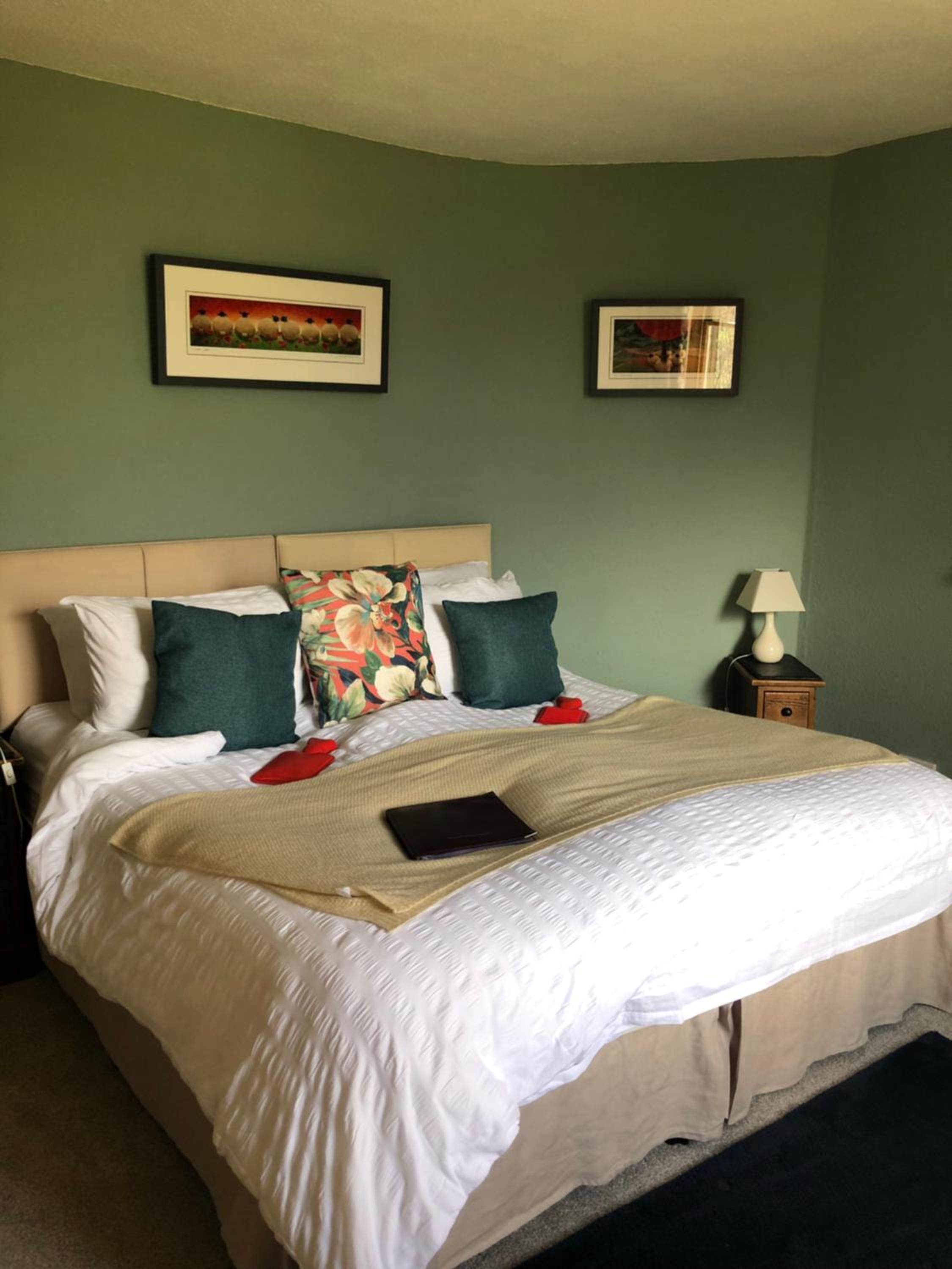 The Hollow Bed and Breakfast
