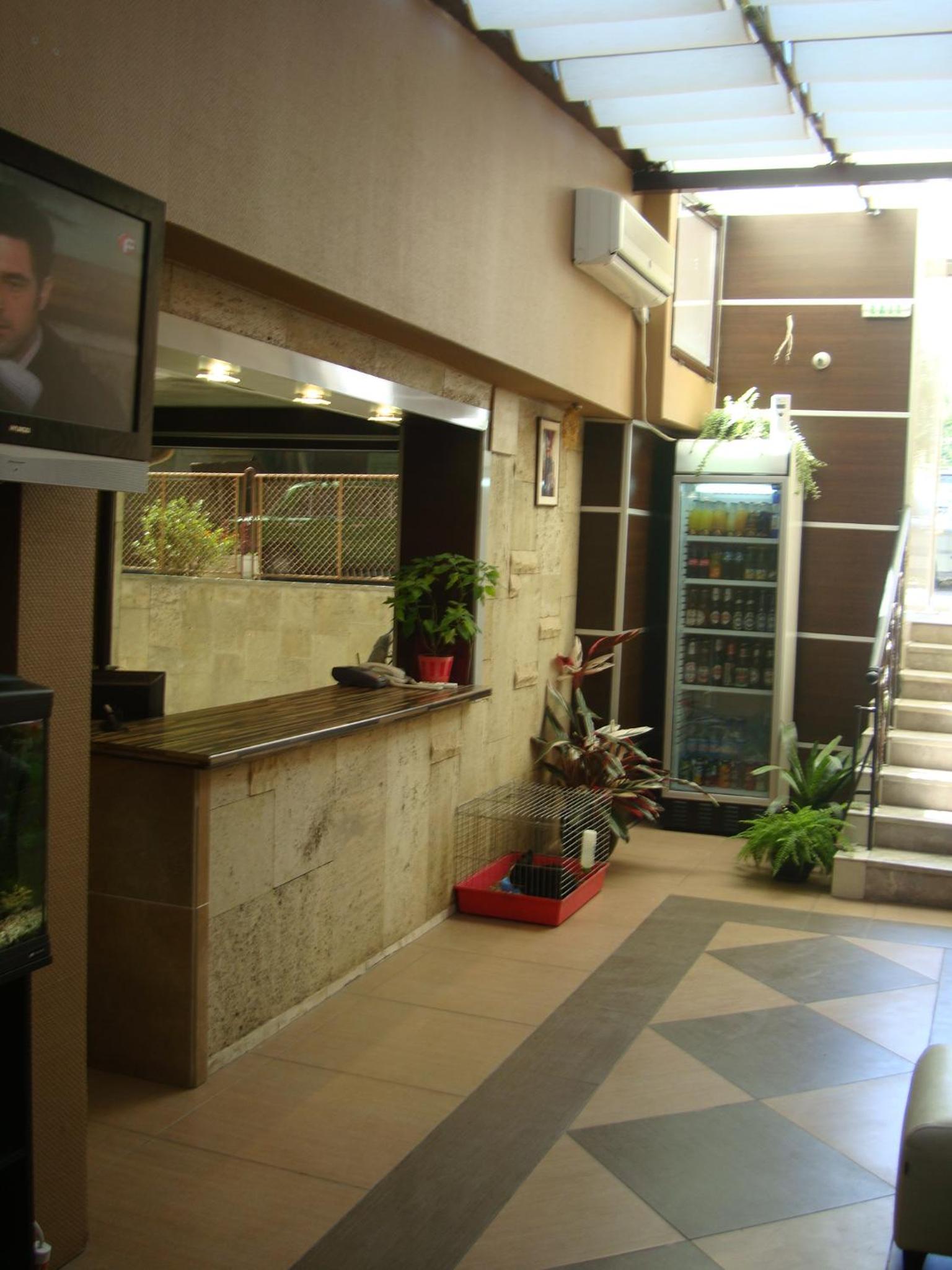 Guest House Lazur