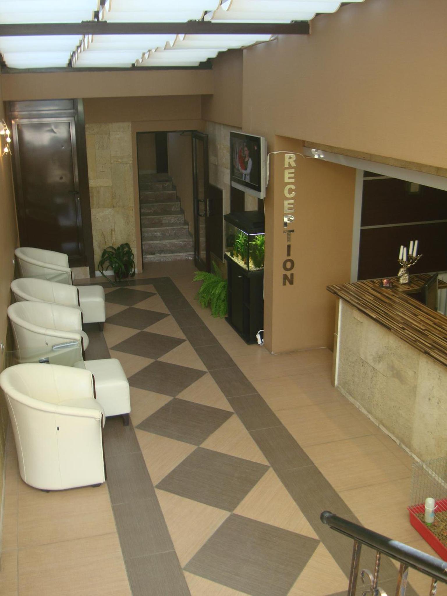 Guest House Lazur
