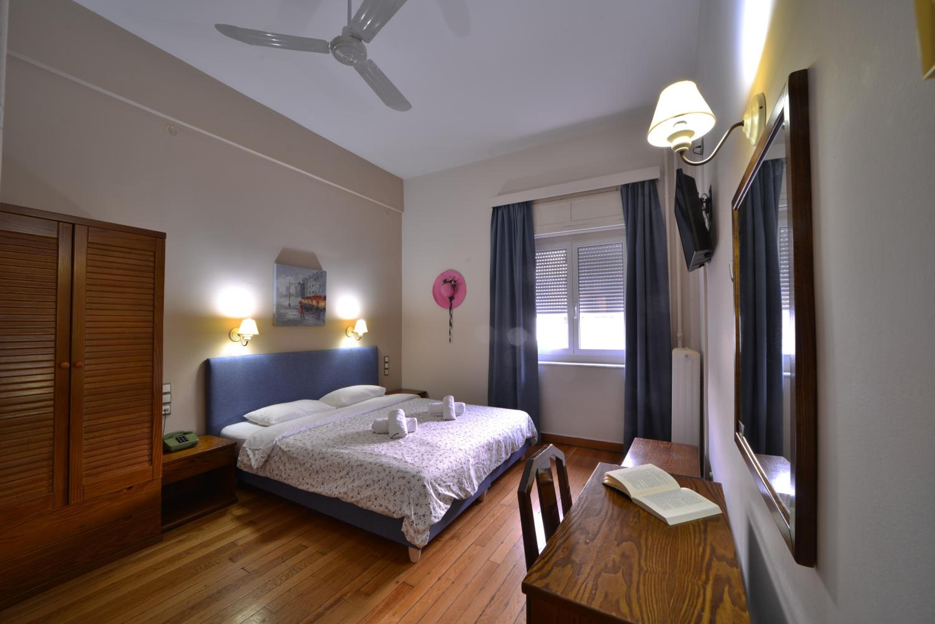 Loutraki Vacations - Vassilikon Hotel - Property Image 23