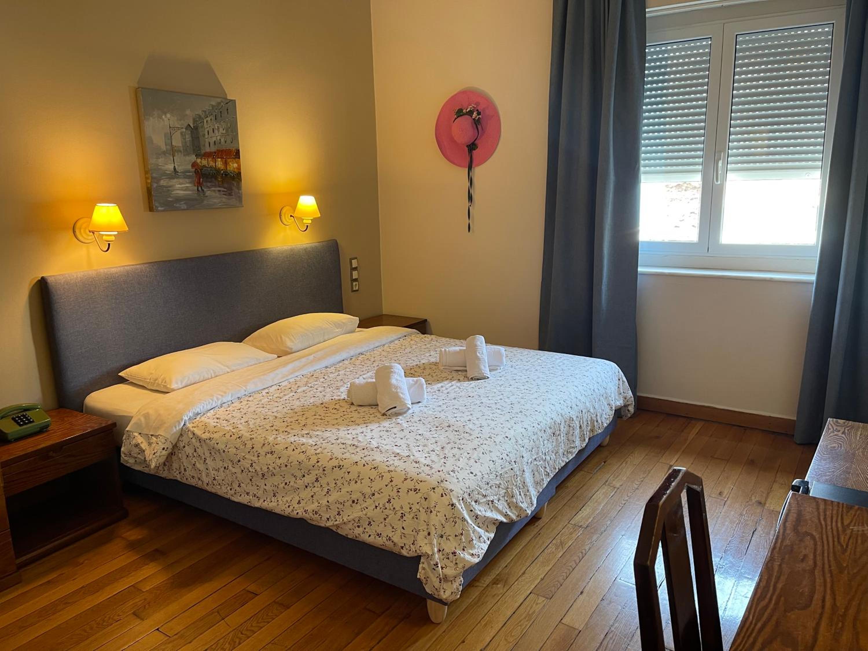 Loutraki Vacations - Vassilikon Hotel - Property Image 3