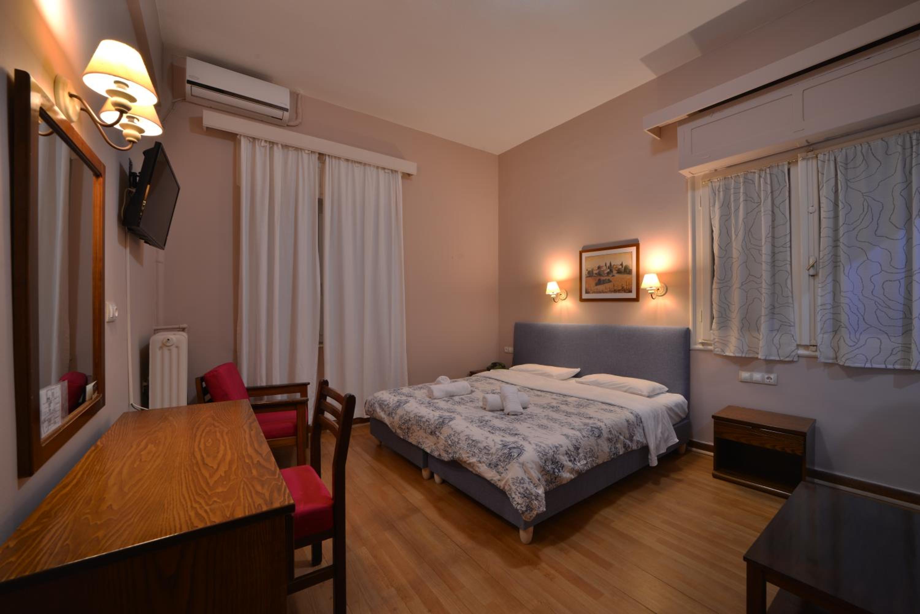Loutraki Vacations - Vassilikon Hotel - Property Image 37