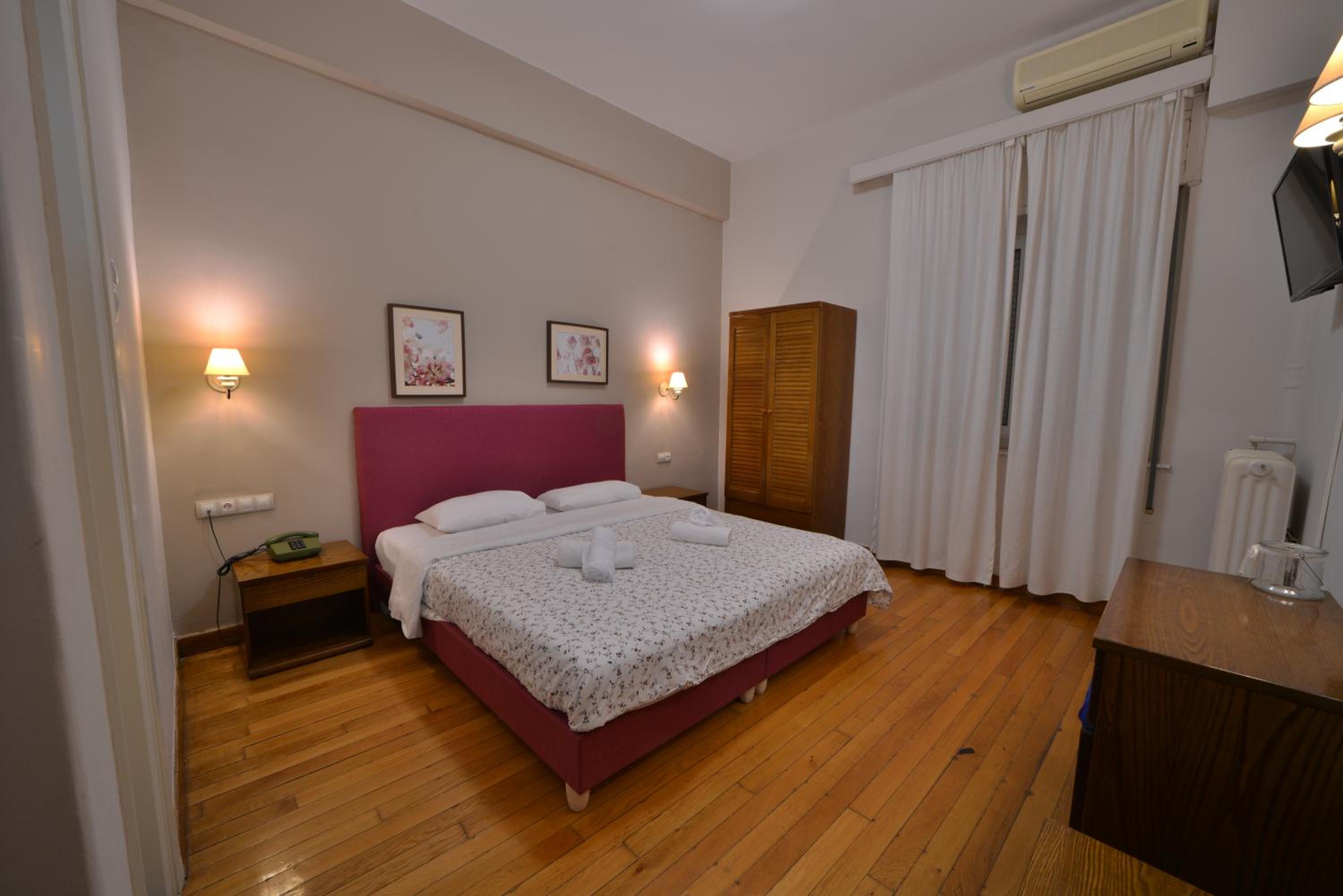 Loutraki Vacations - Vassilikon Hotel - Property Image 28