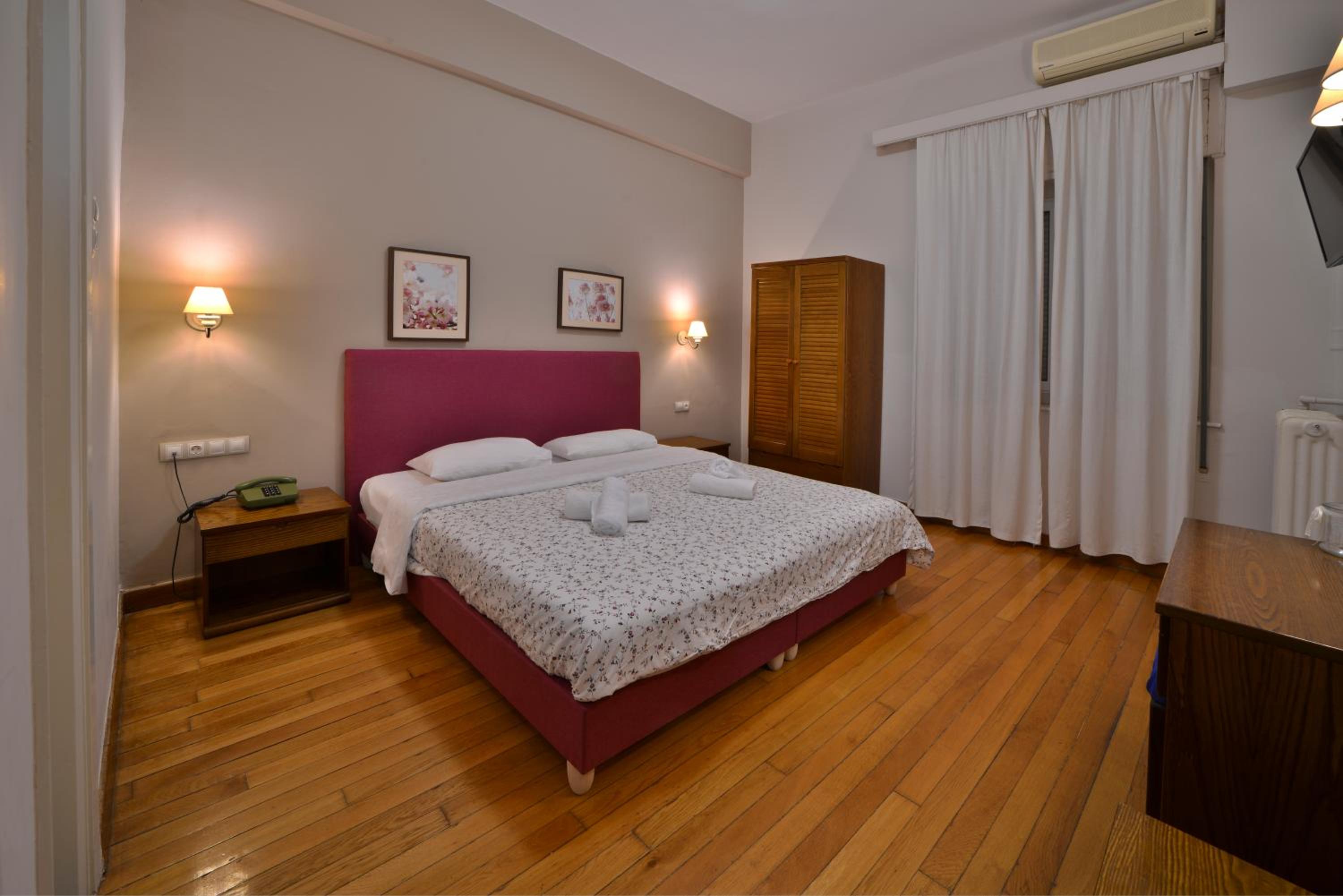 Loutraki Vacations - Vassilikon Hotel - Property Image 20