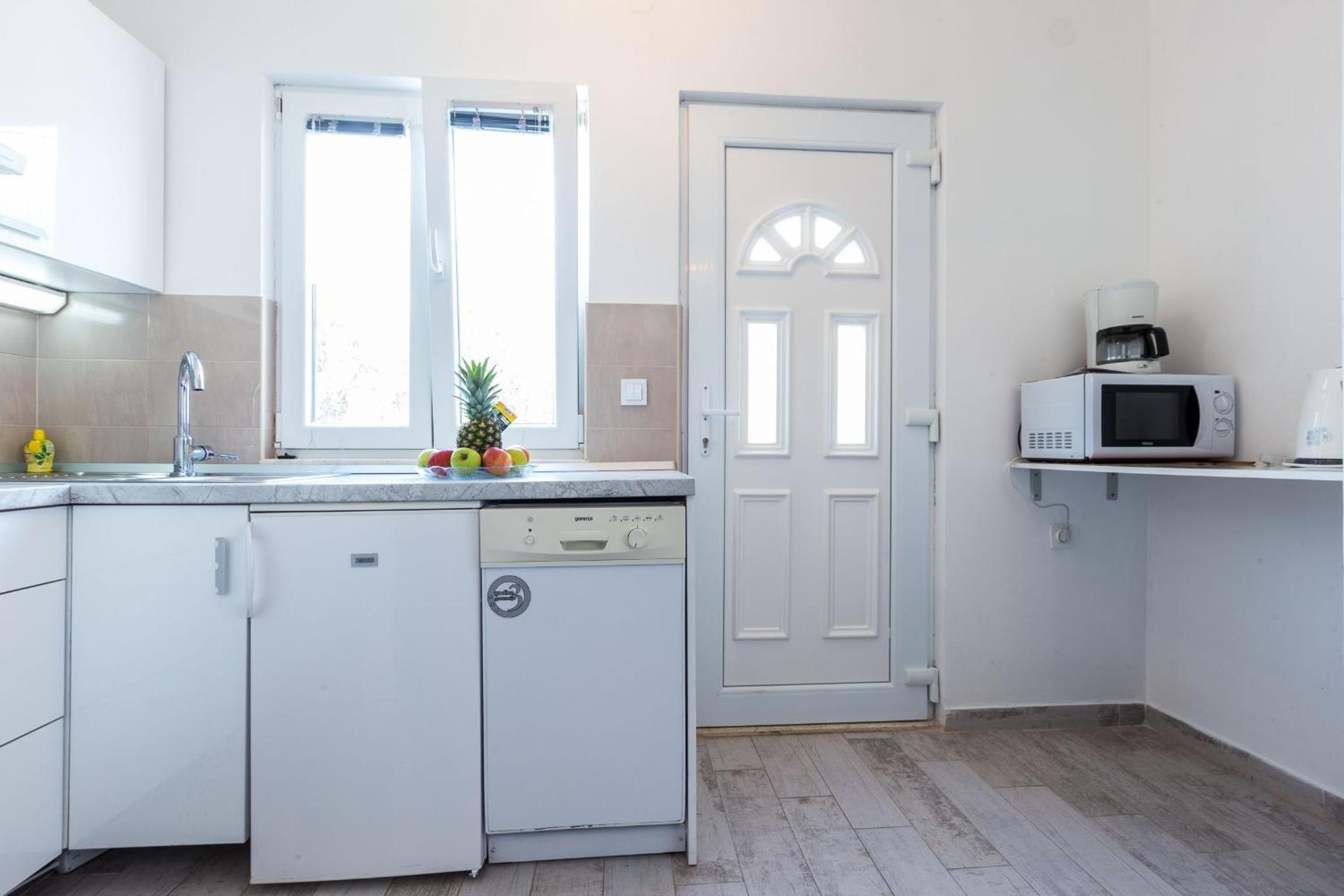 Apartments Kaline view 3