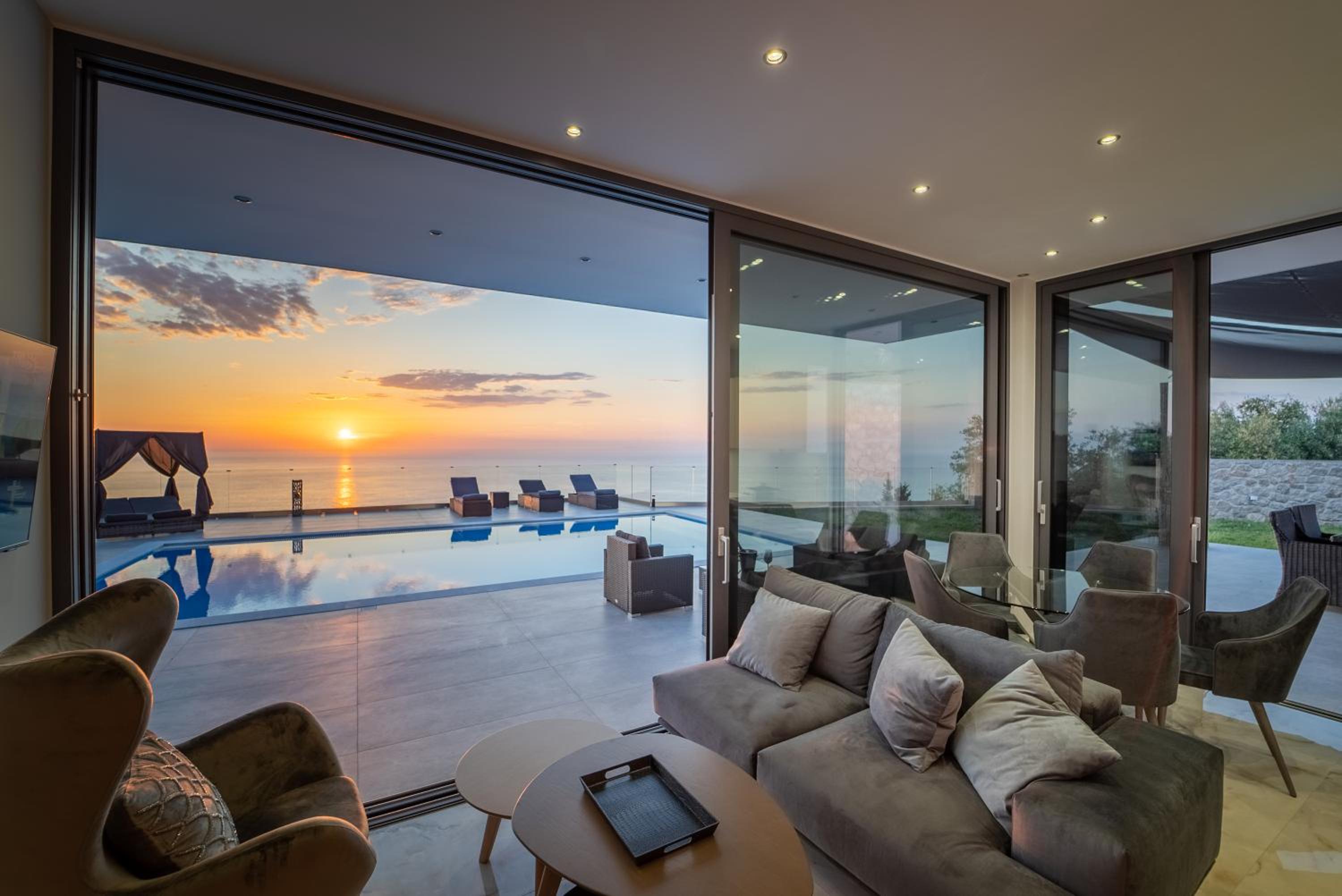 Zenvillas photo 2