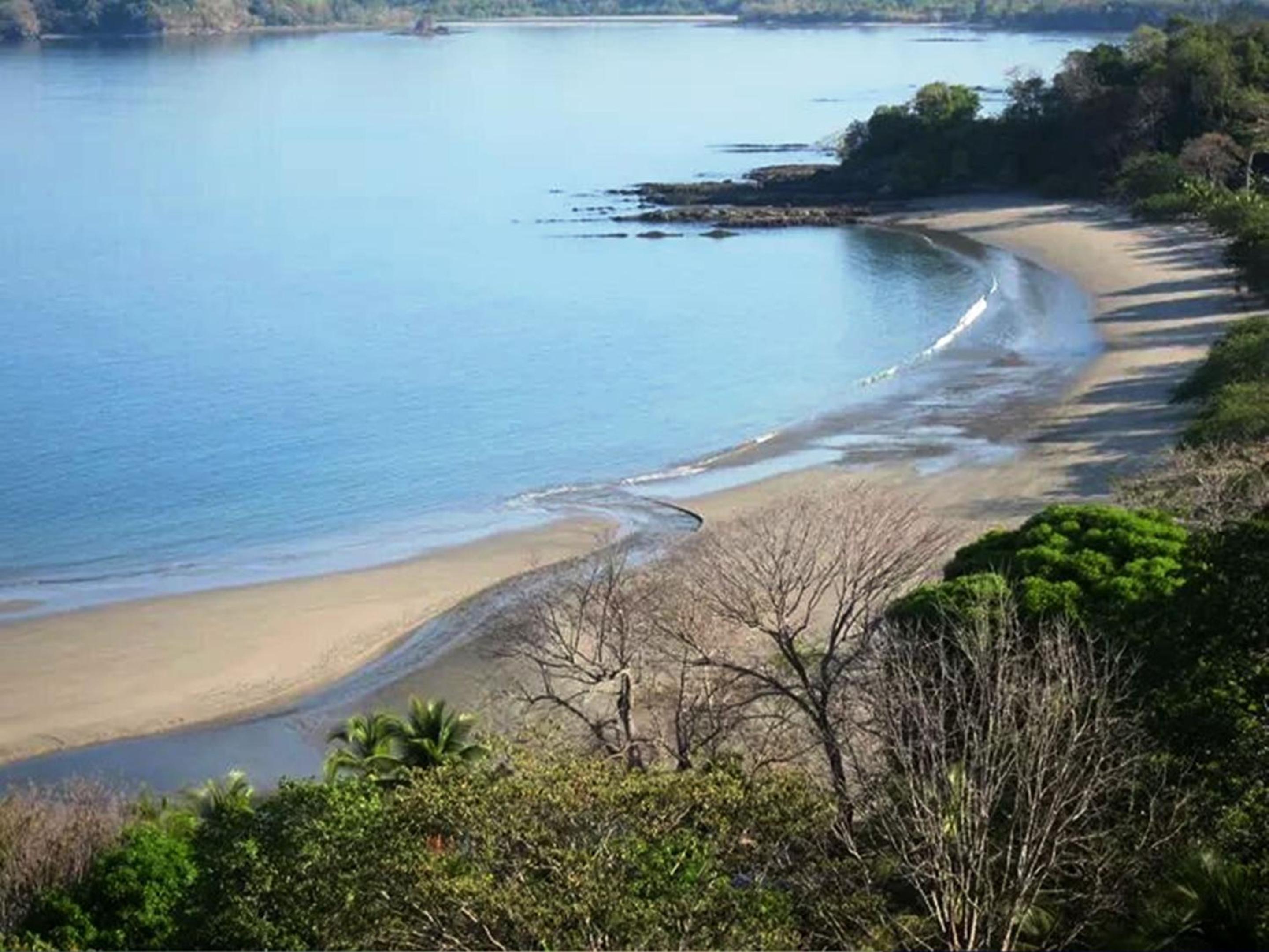 Hotel Pacific Bay Resort - Image 1