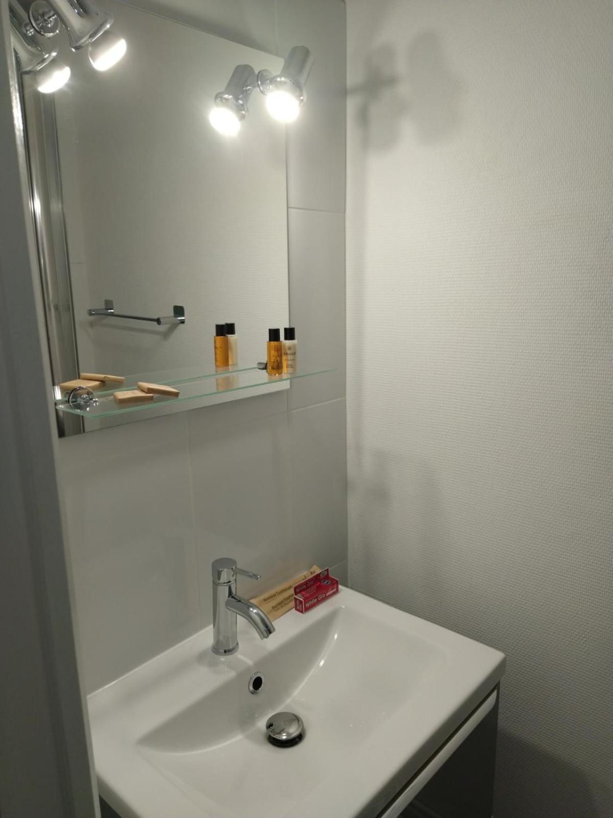 Photo 38