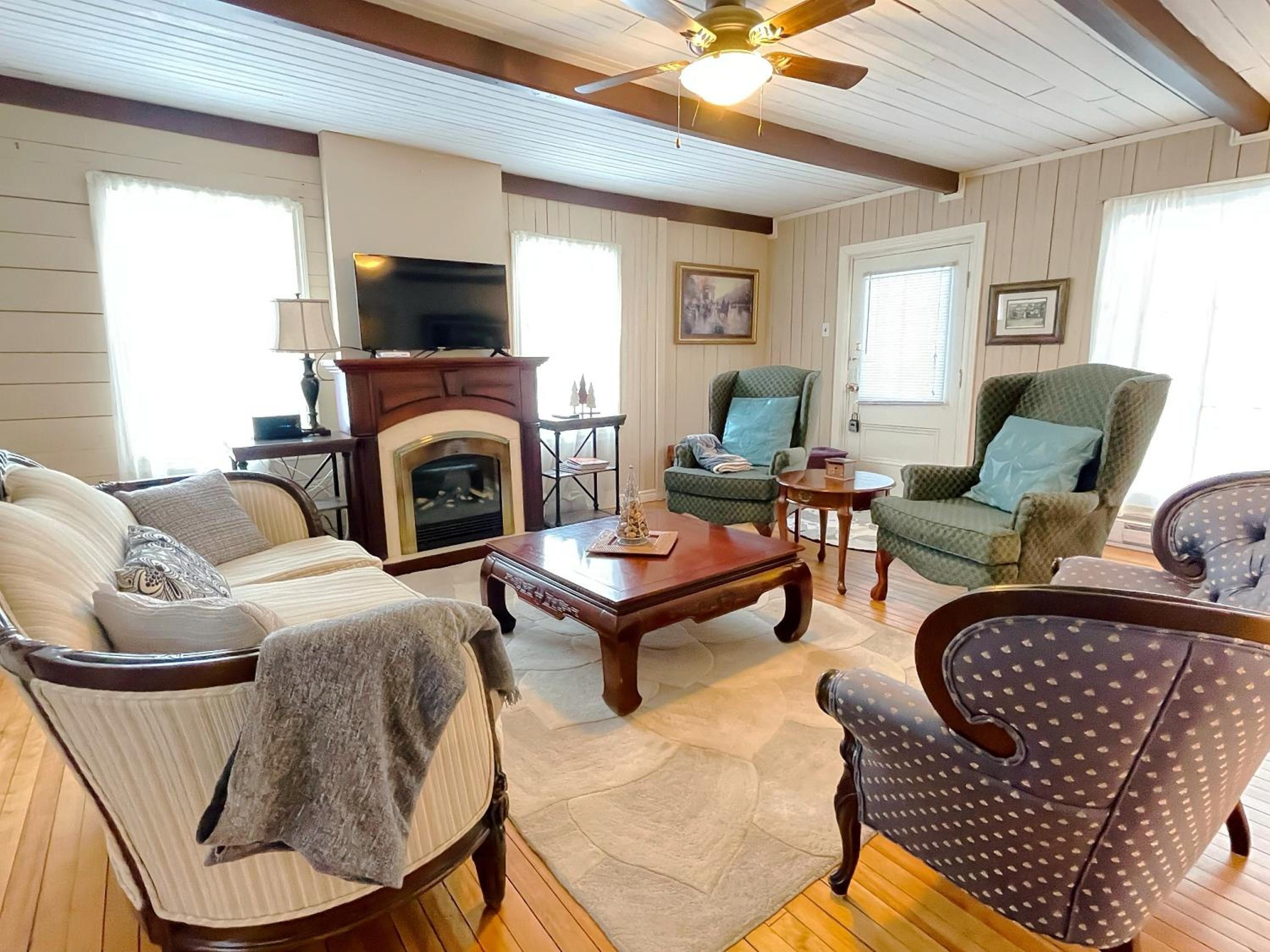 Chalet Centenaire Mauricie view 3