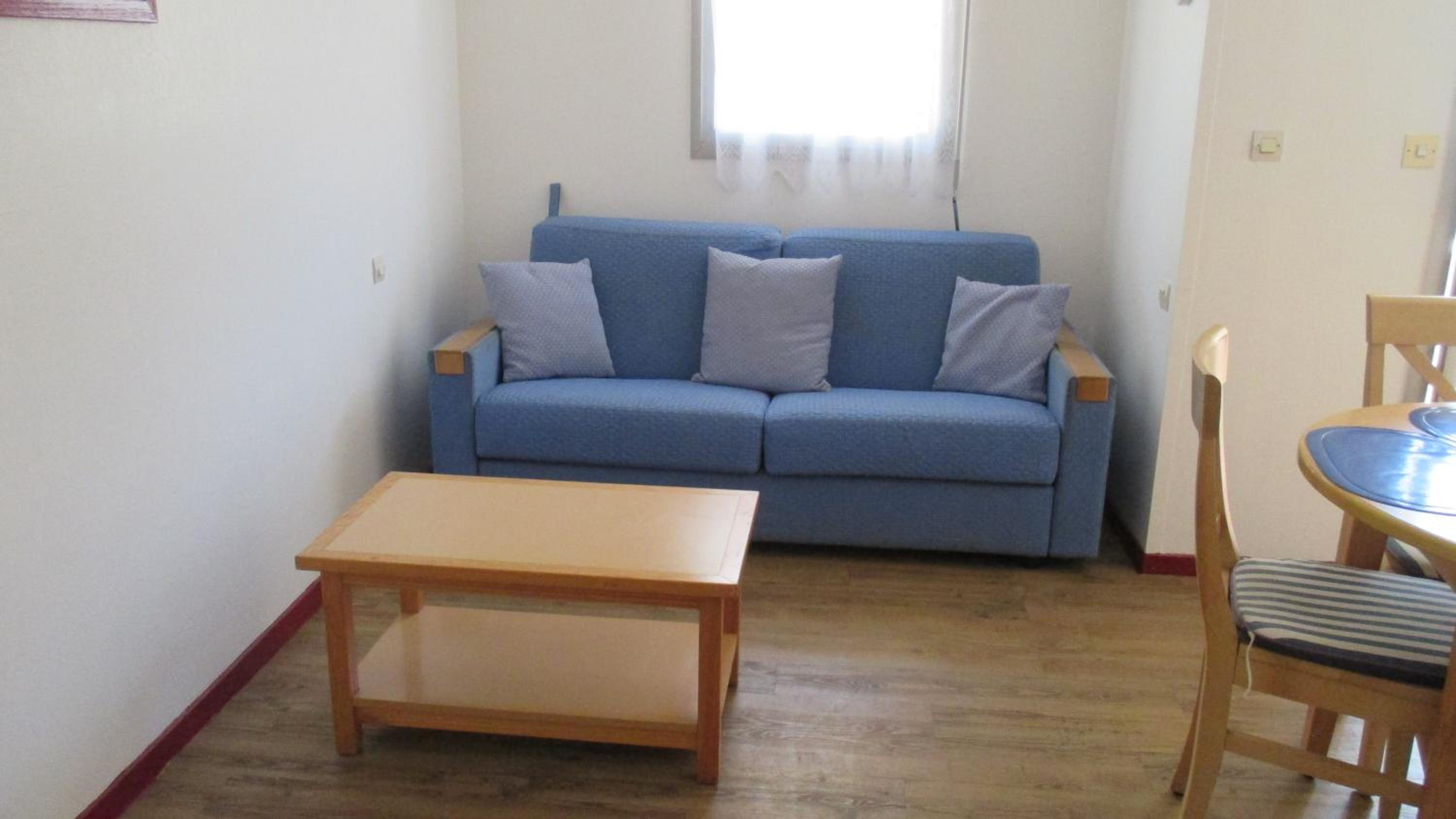 Promenade des Bains Apartment