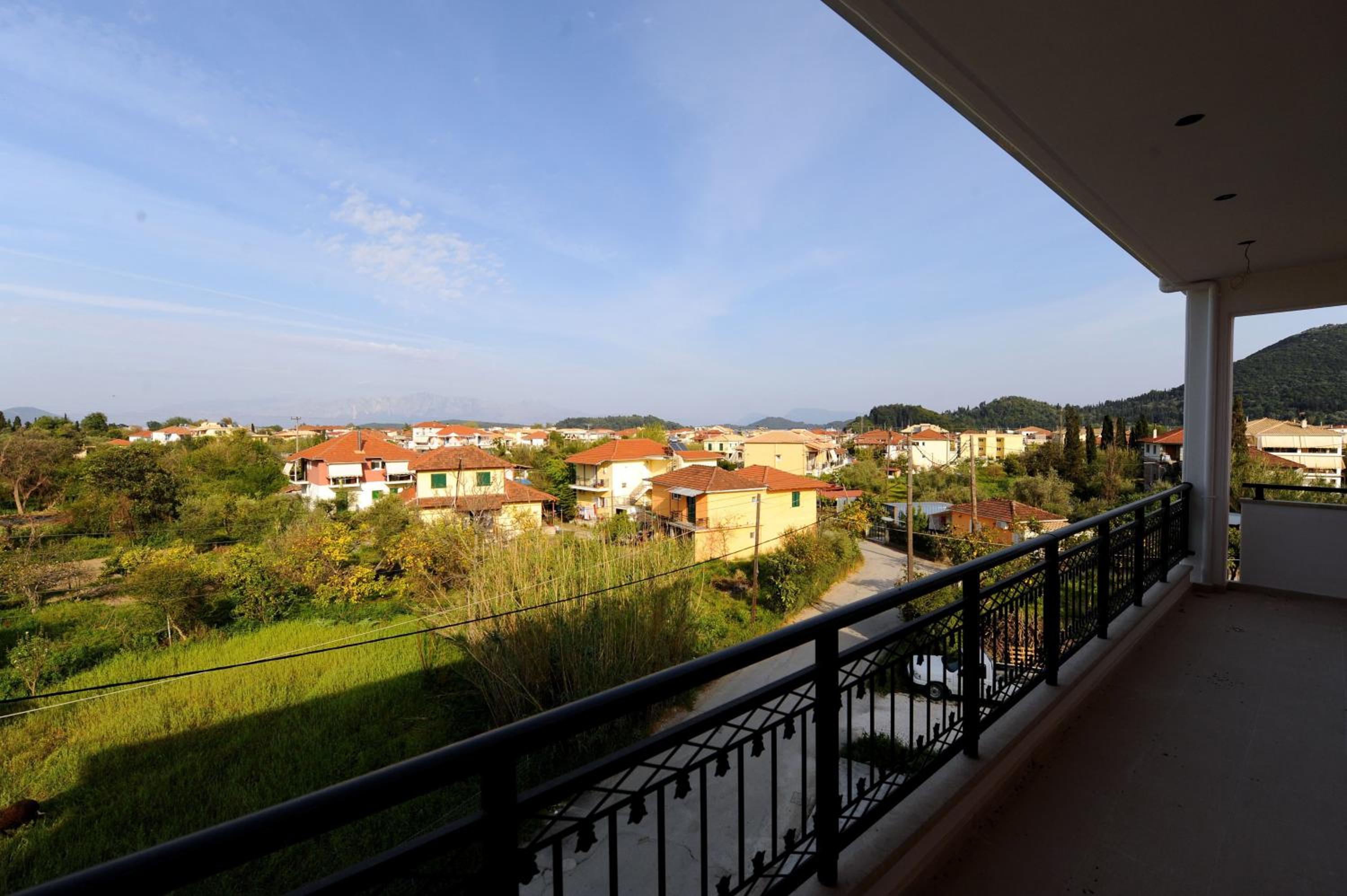 Dionysos Luxury Apartments