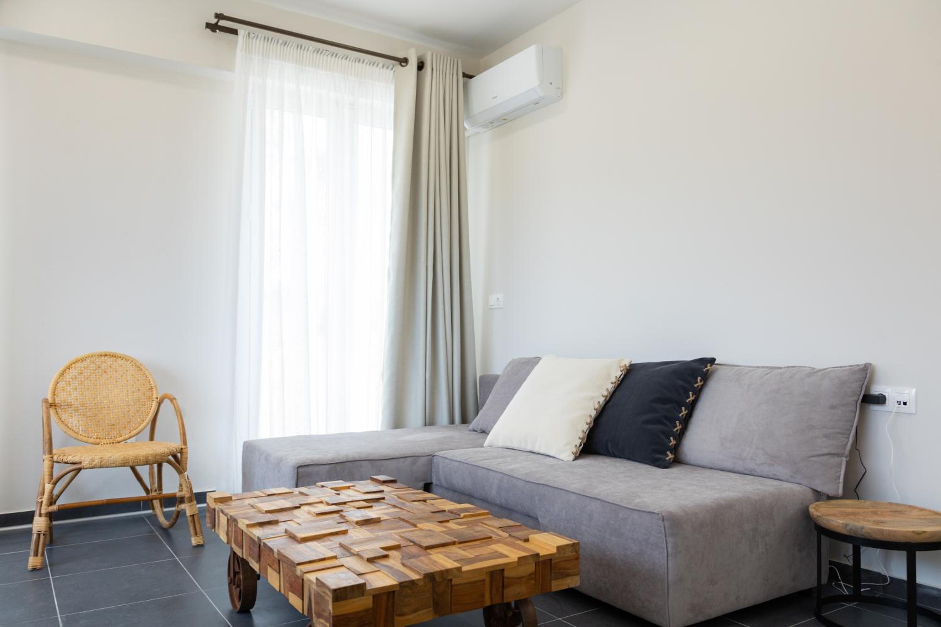 Konstantino's Corfu Marina View Apartment photo 4