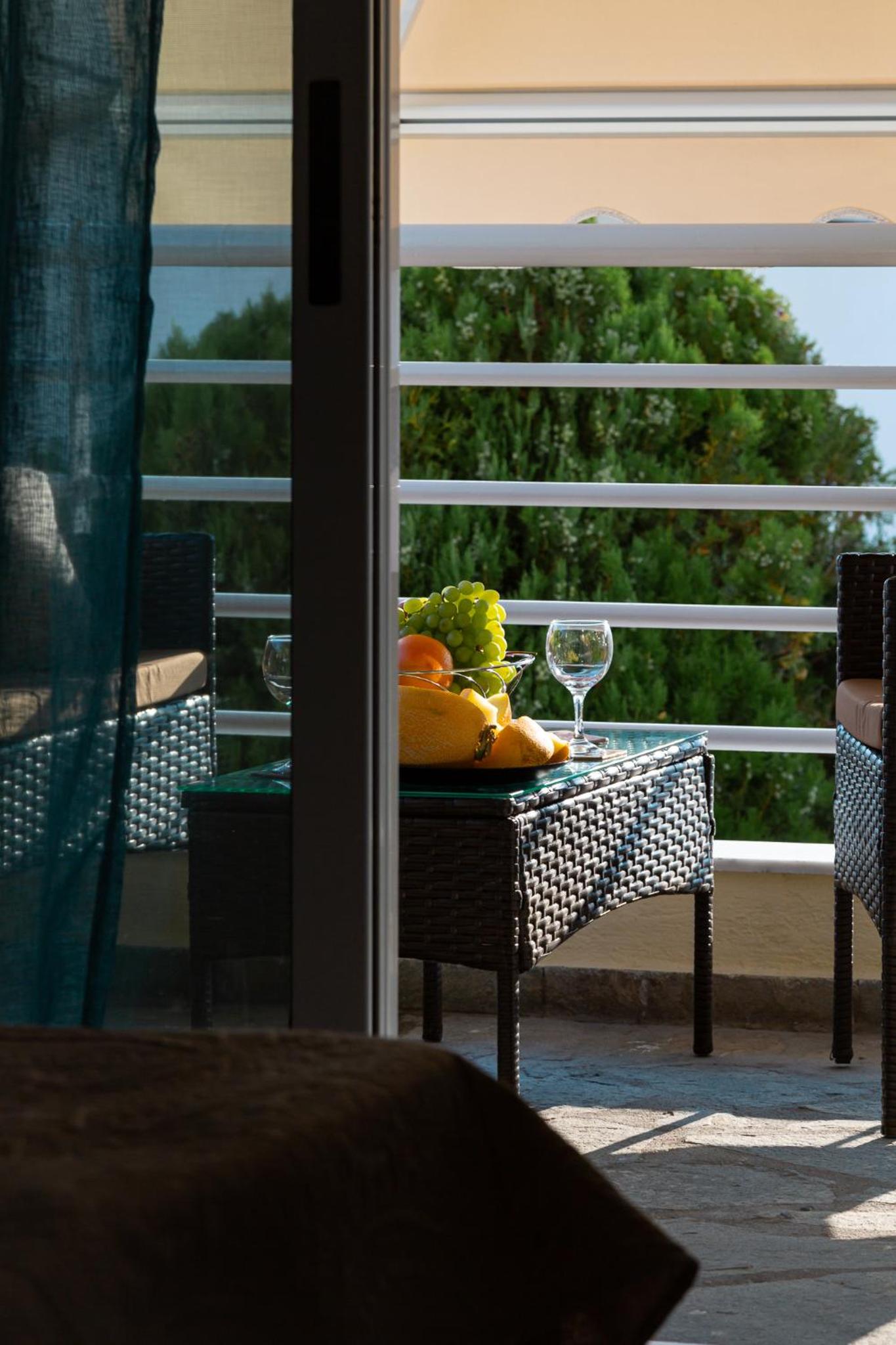 Apartment in Skala Fourkas