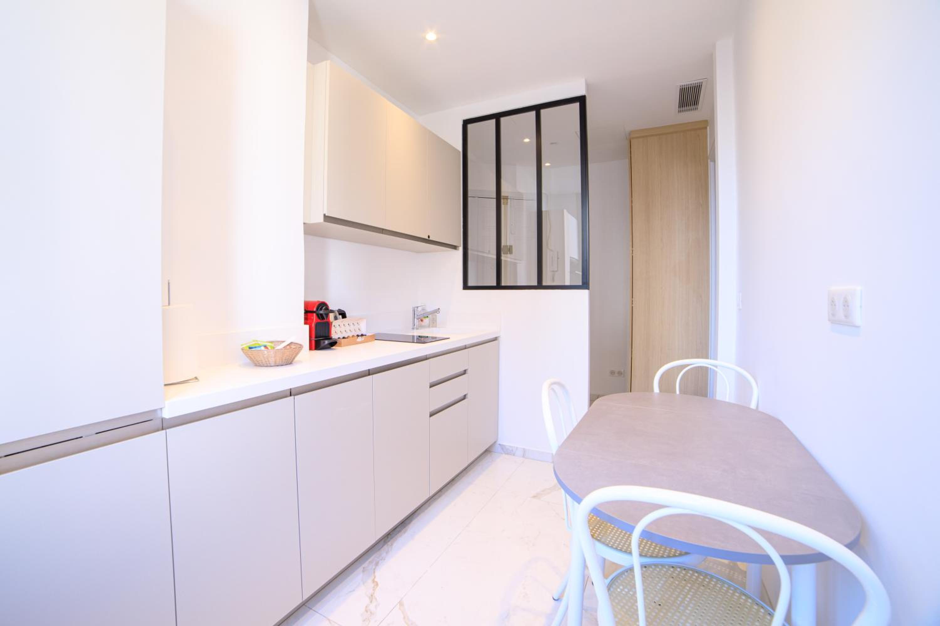 L'Elégance Hoche - Congrès Palais - Plage Croisette - Cannes Centre - Clim photo 5