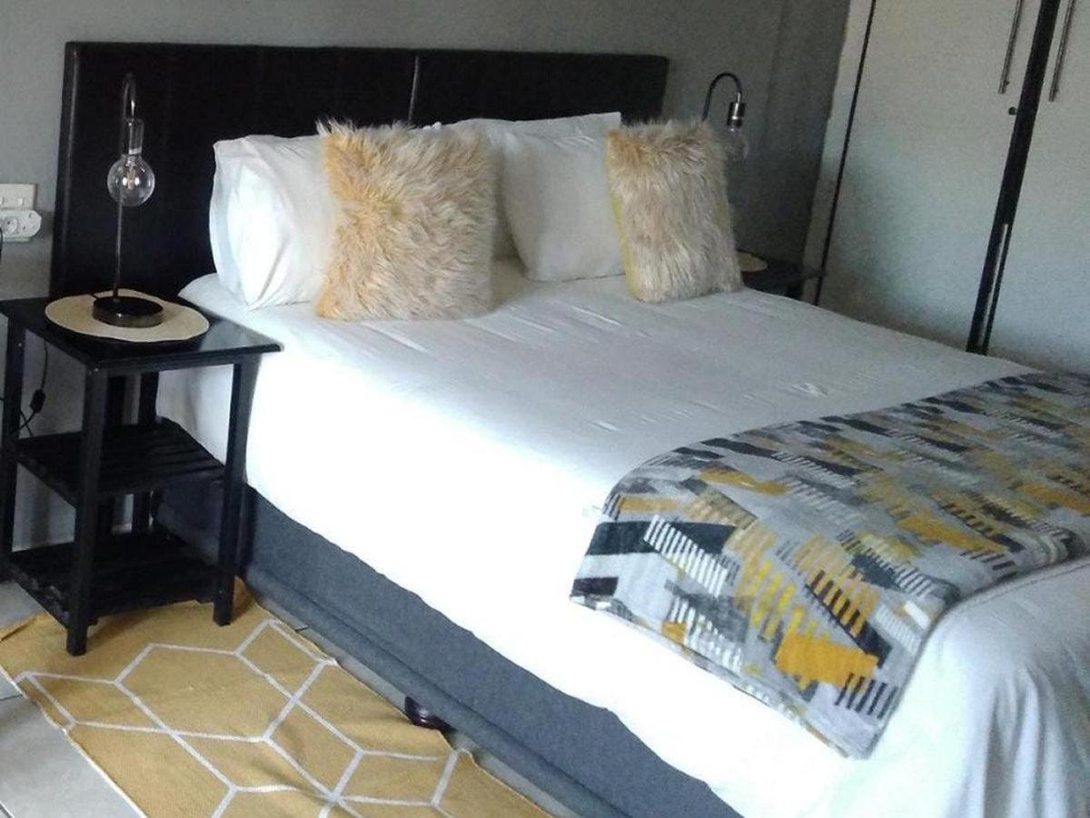 Lapaleholo Guesthouse
