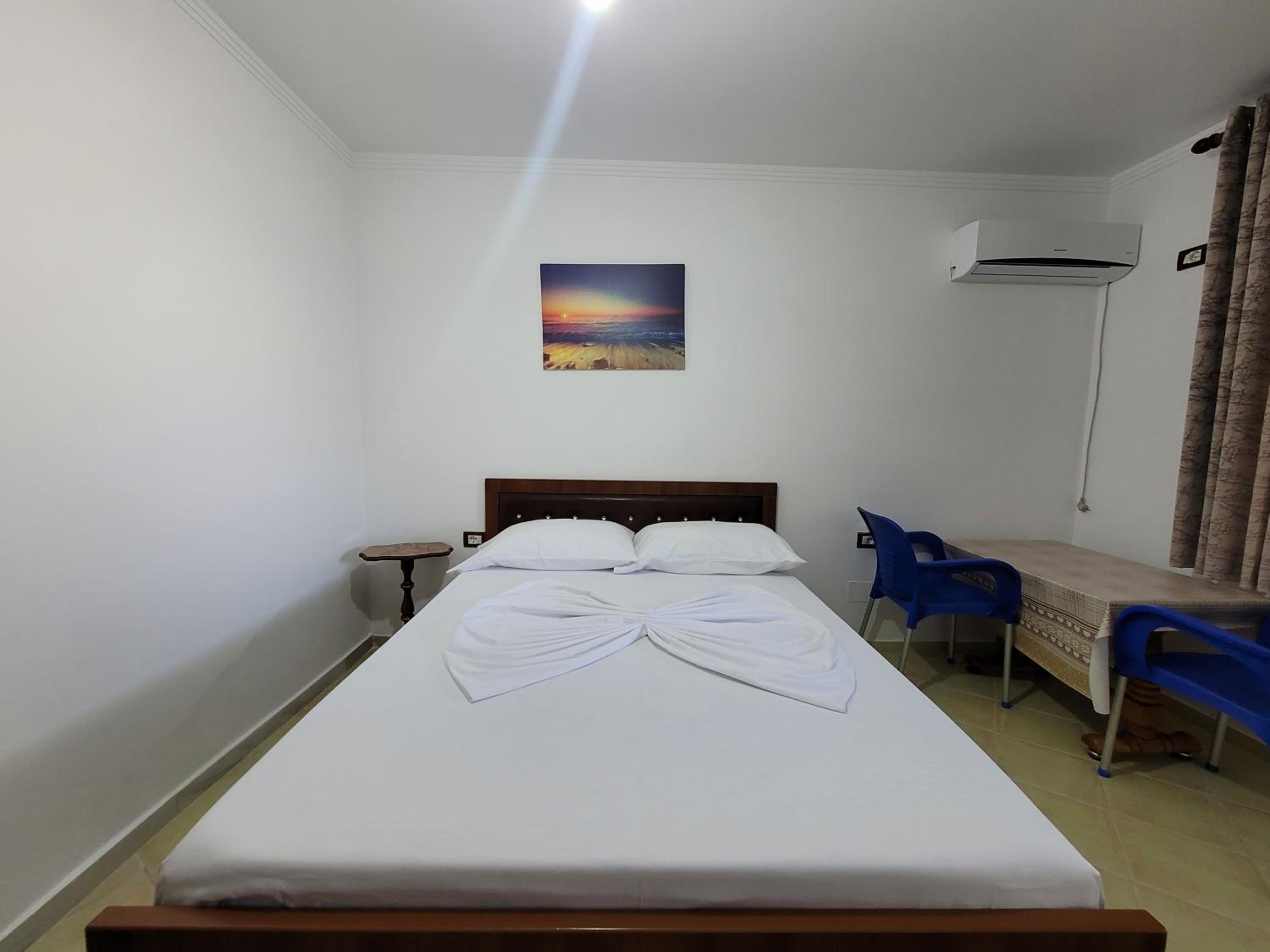 Petrefi Apartments