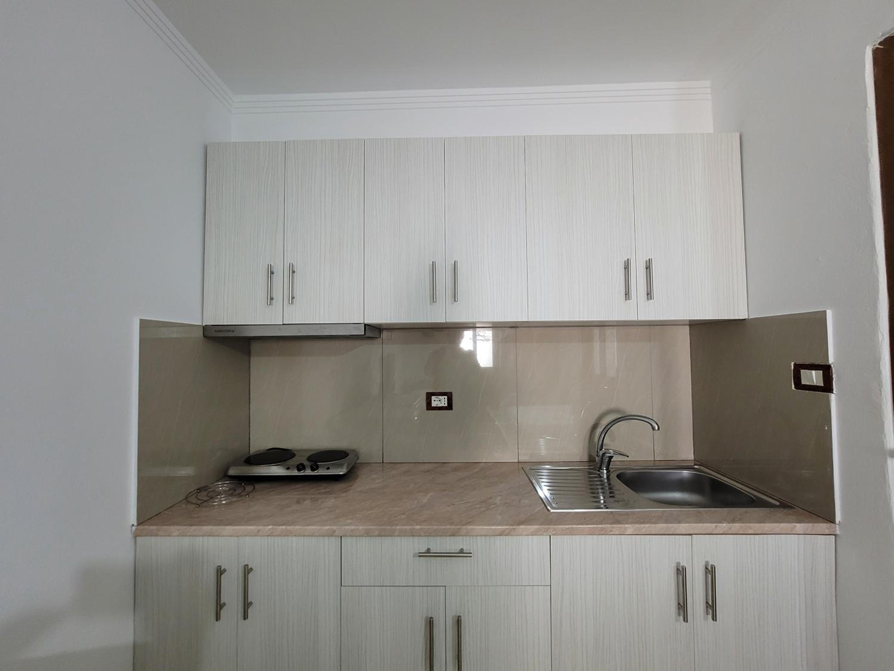 Petrefi Apartments