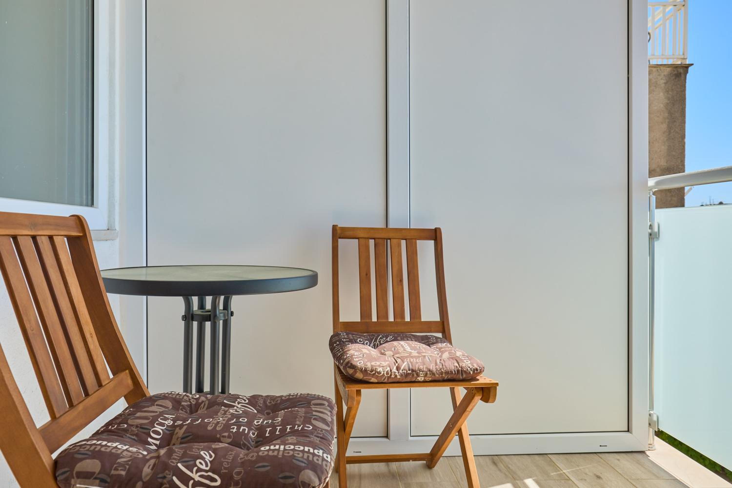 Studio Apartment Tarik