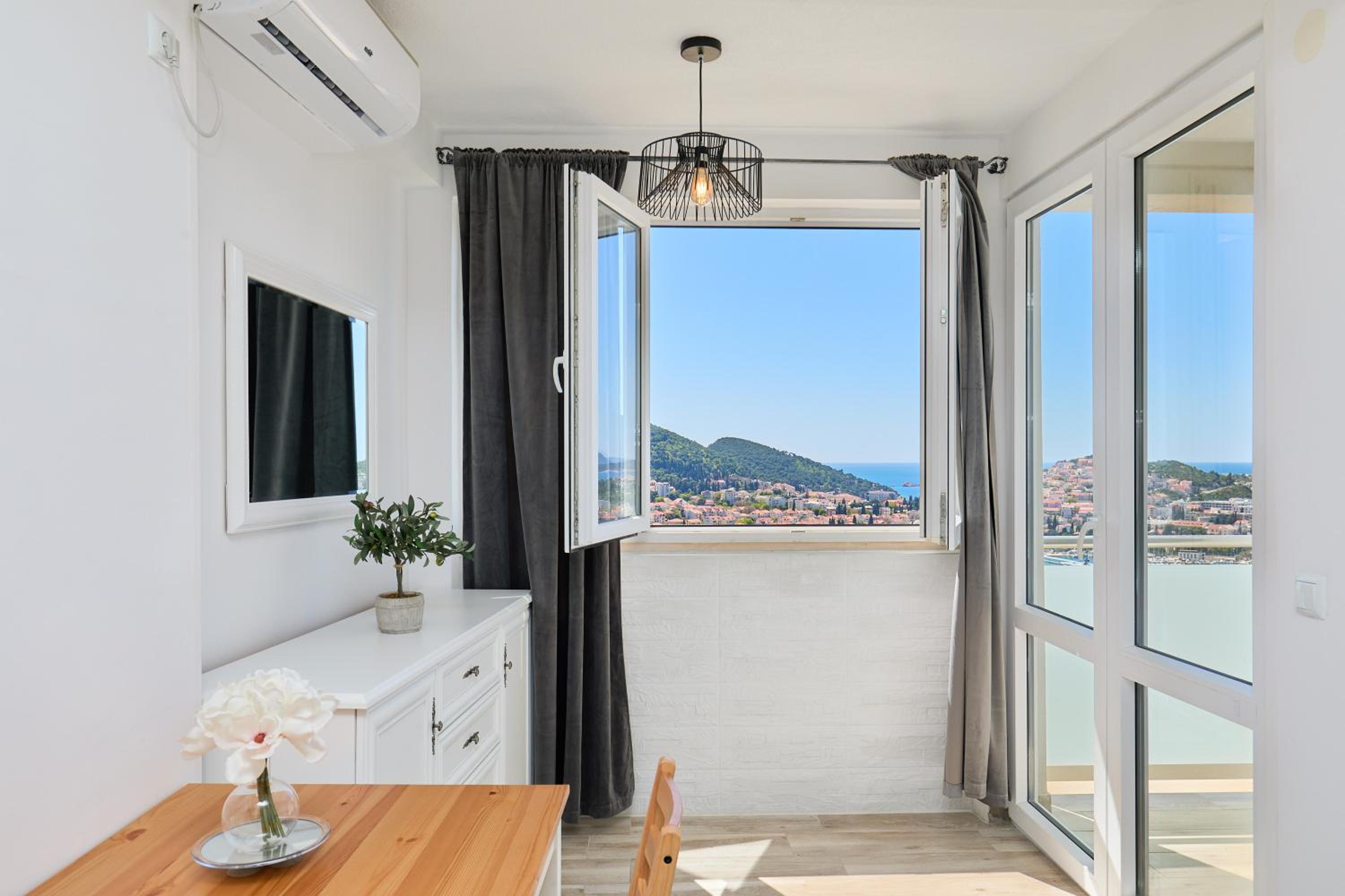 Studio Apartment Tarik