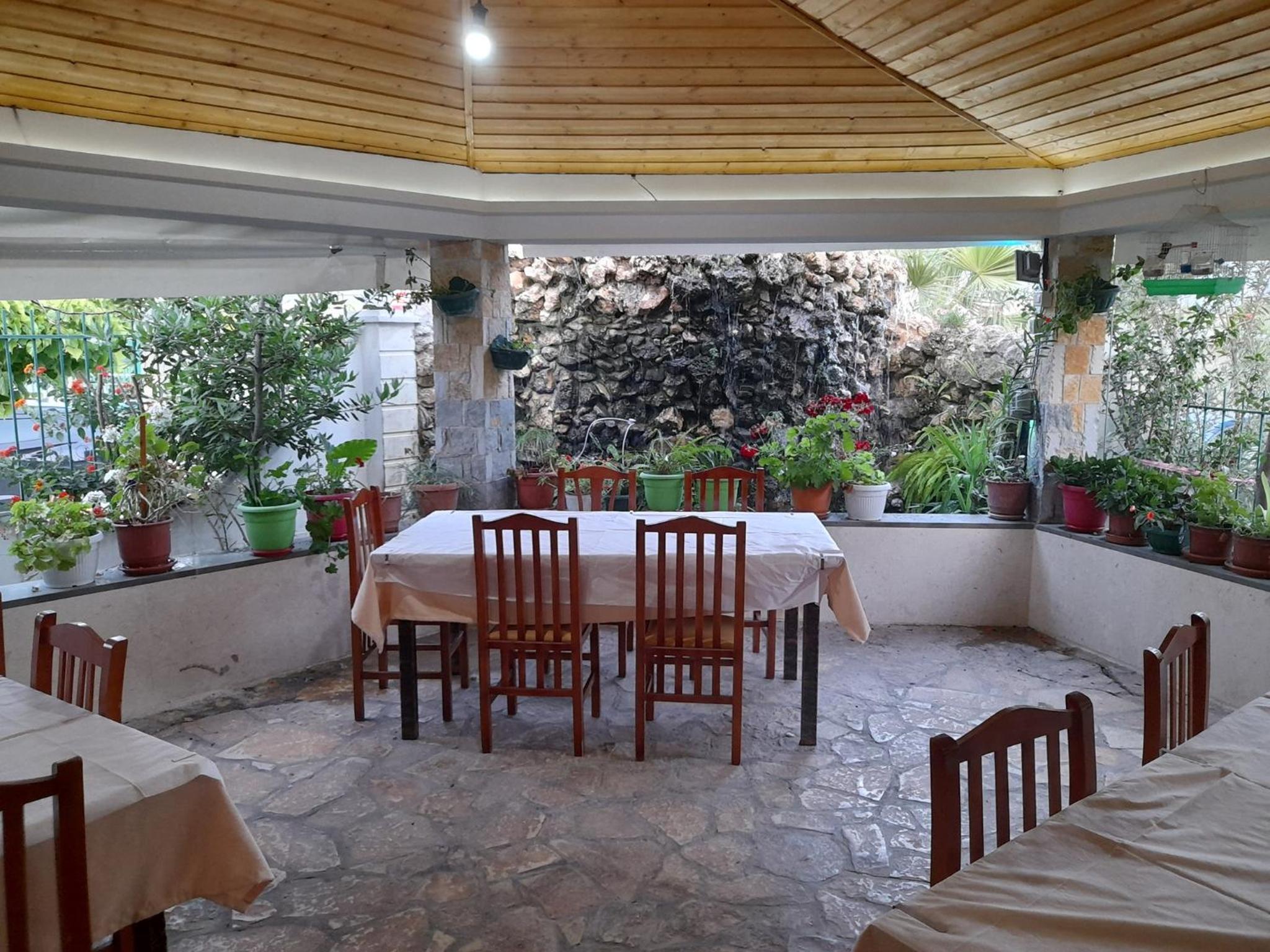 Alexander Stay Hotel