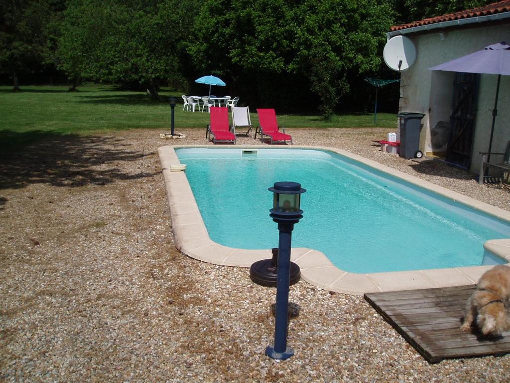 Photo 10