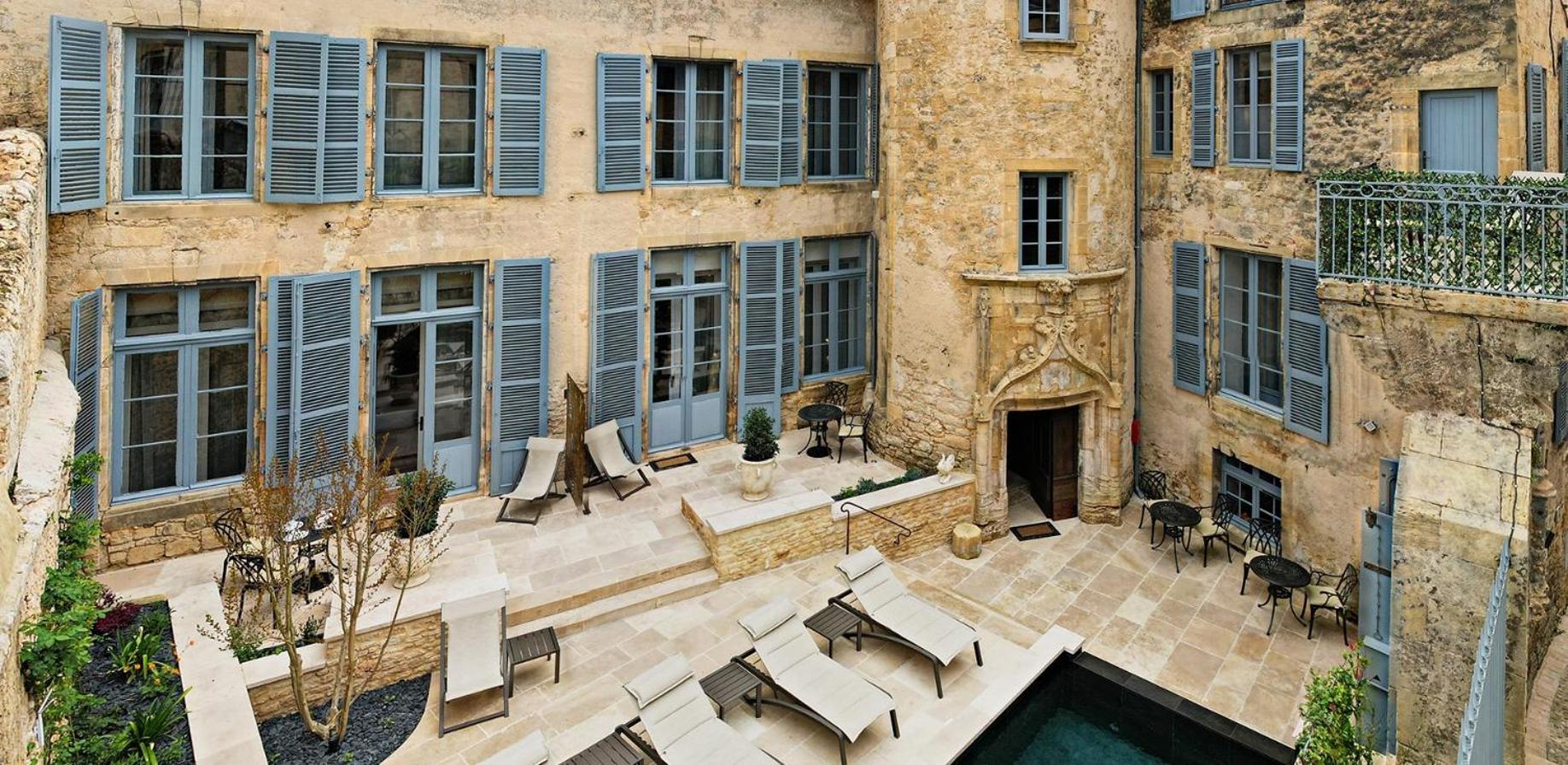 Le Petit Manoir 31