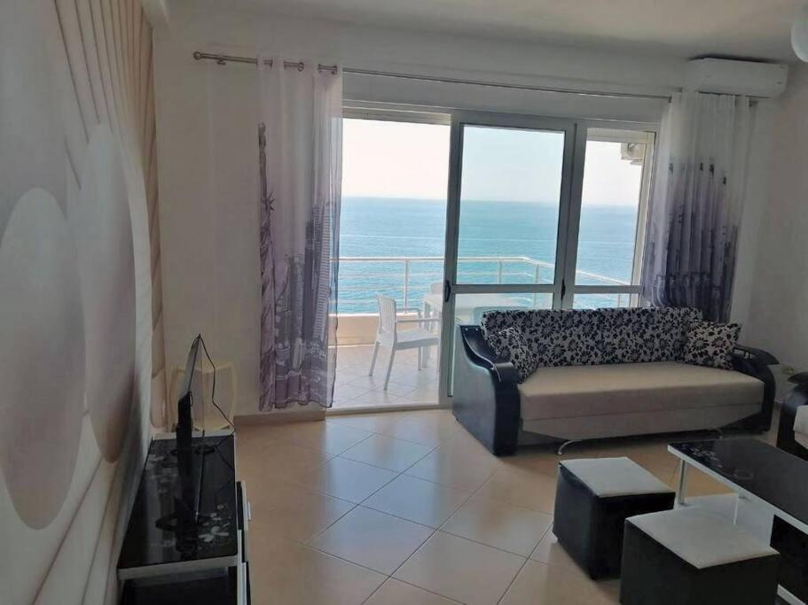 Bilal Golemi Sea View Apartment
