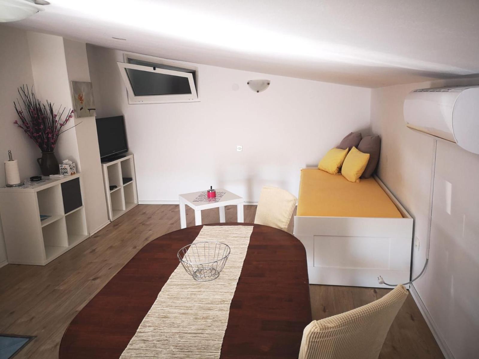 Apartments Tara view 5
