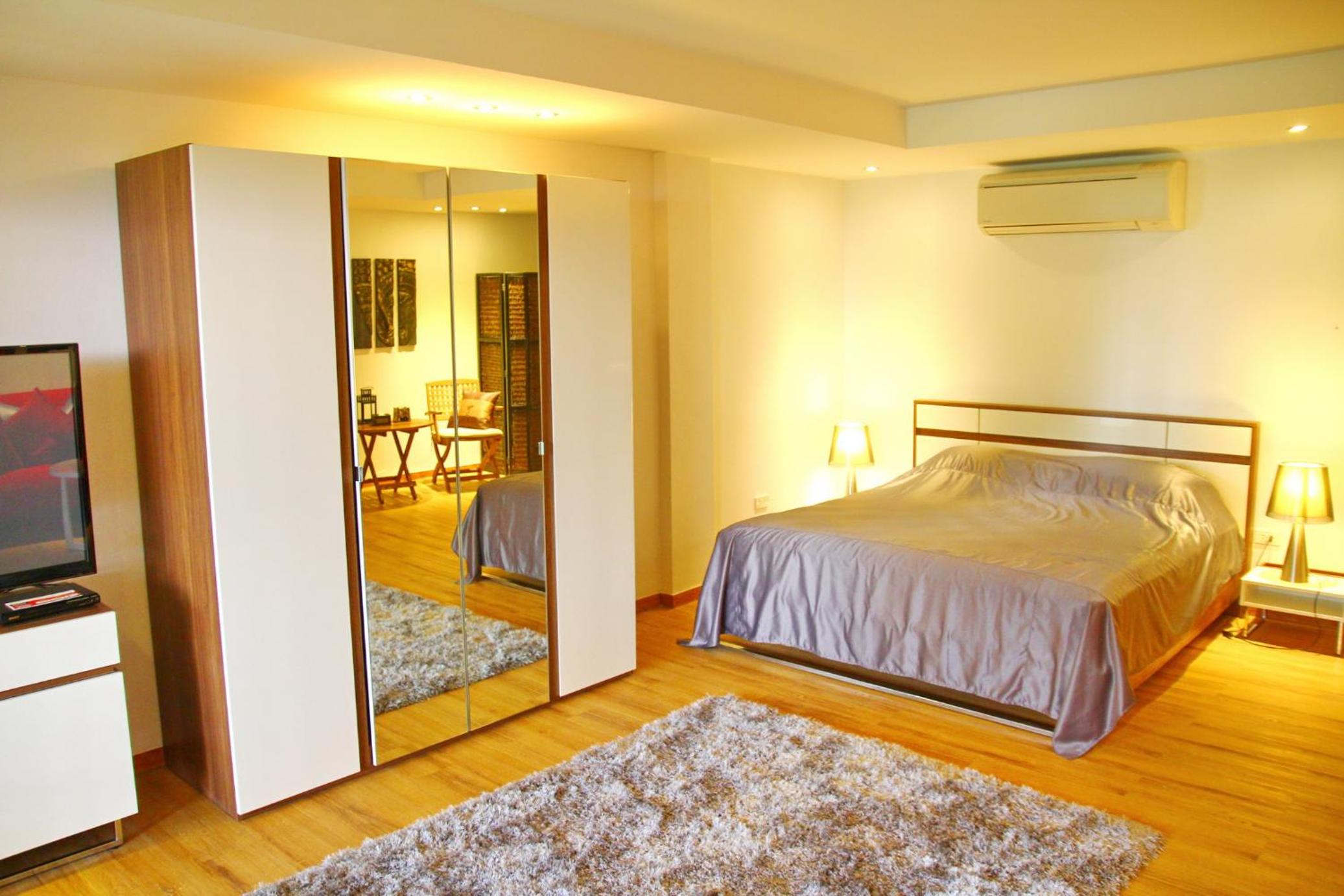 hotel room