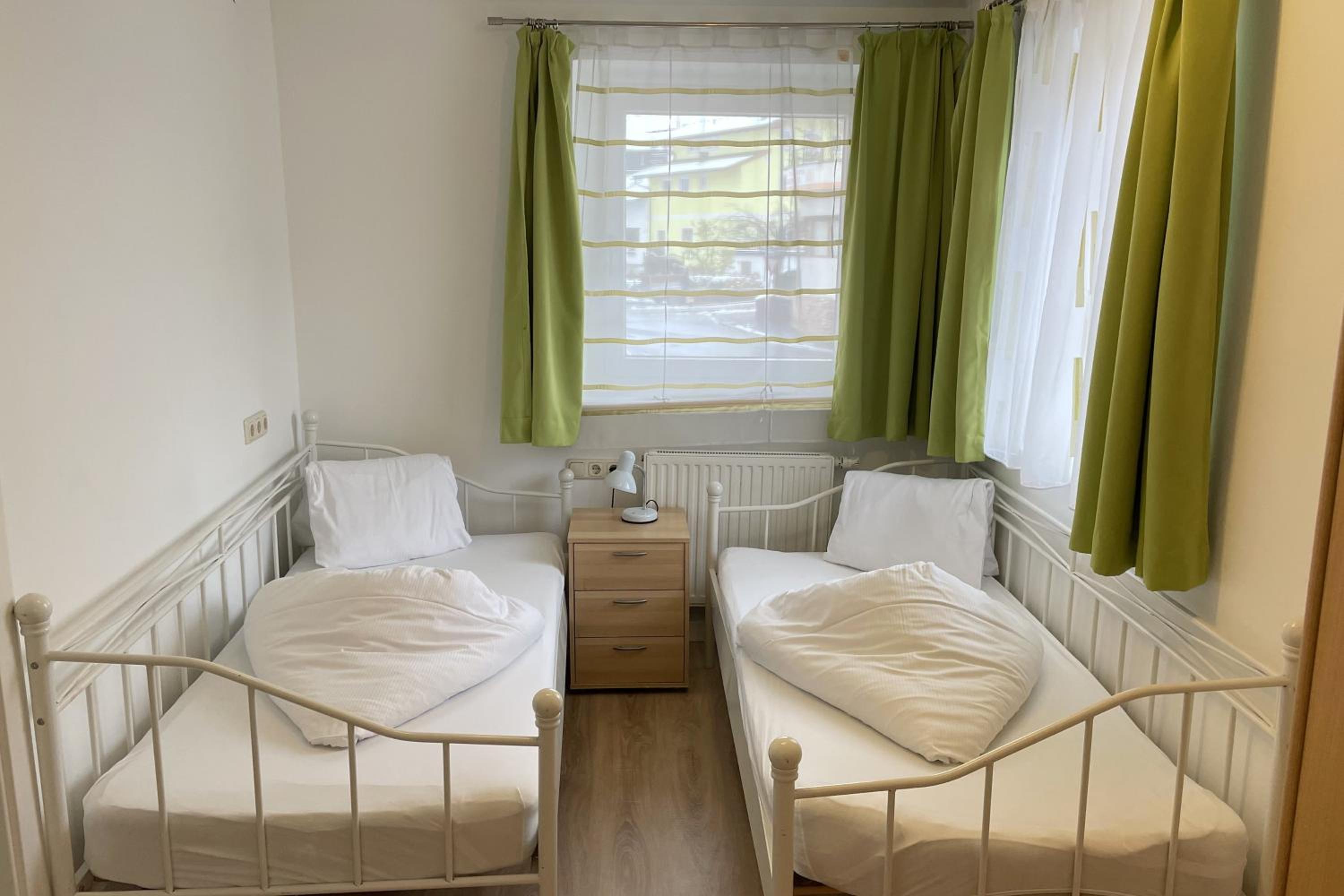 Areit Apartments - Low Budget