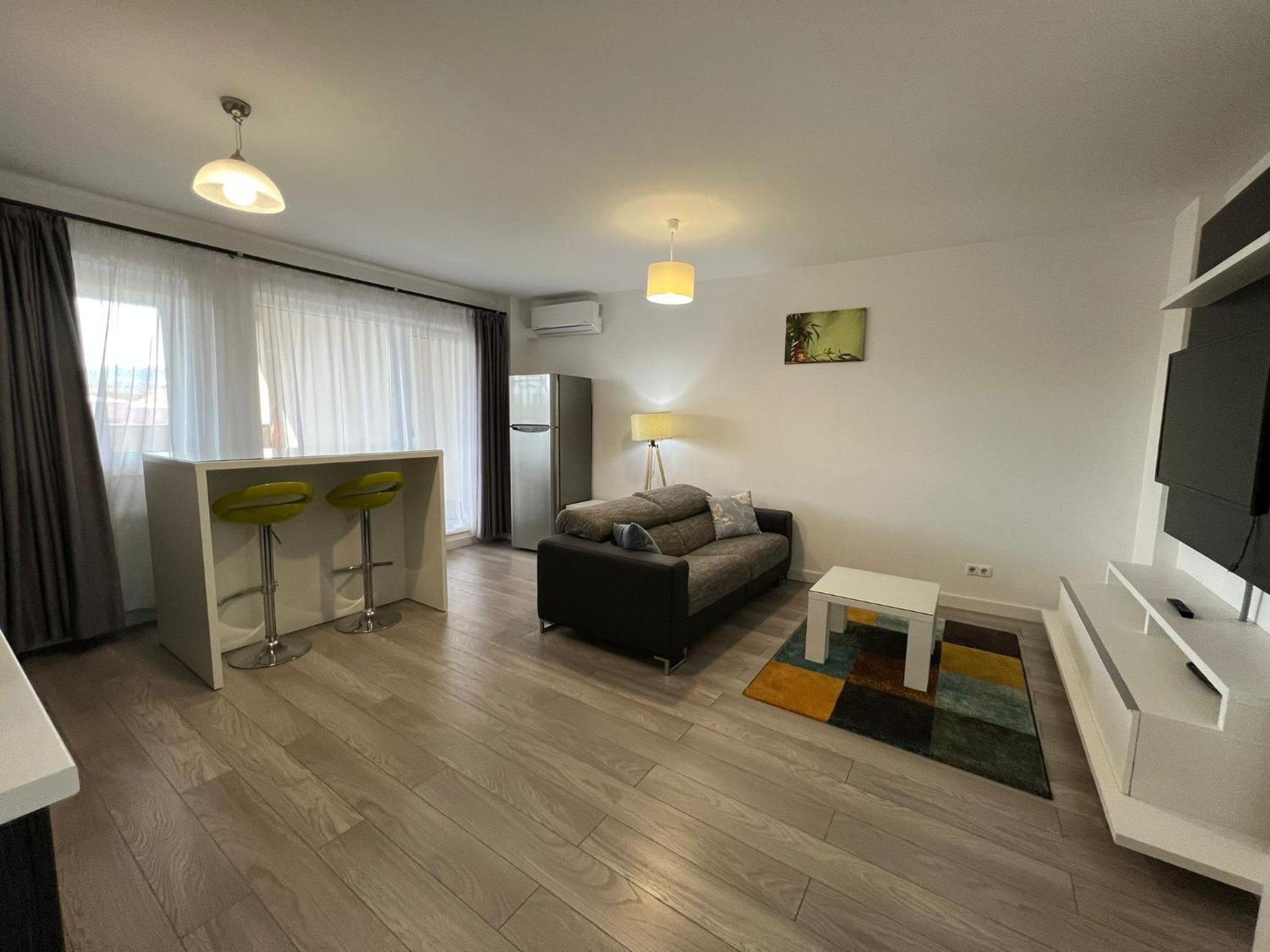 PLATINIUM ViBE view 5